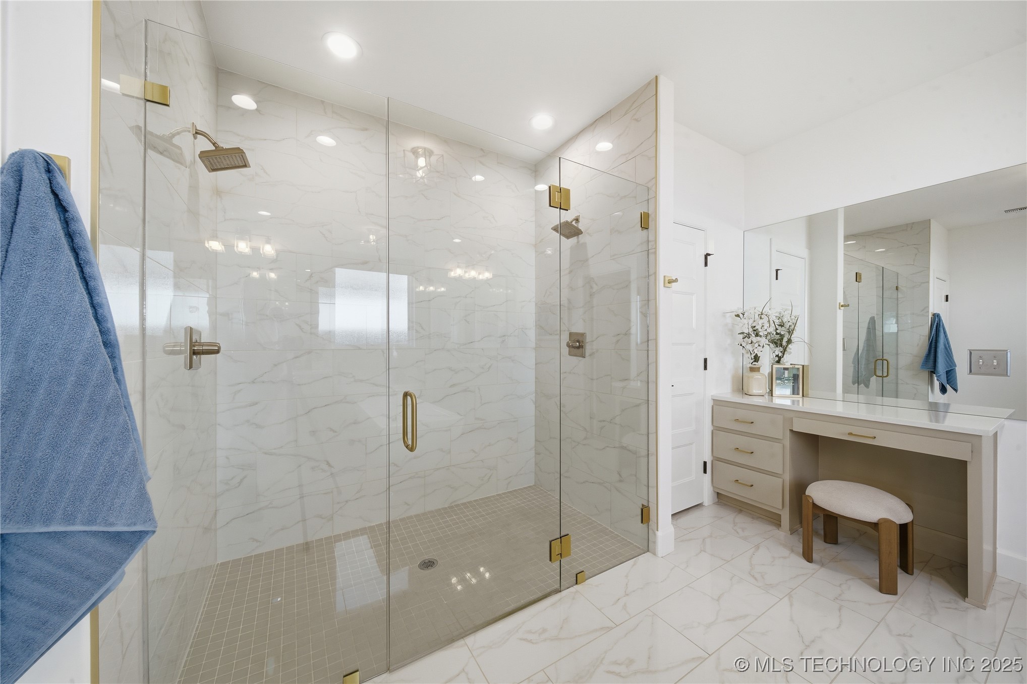 4607 S Retana Place Property Photo 24