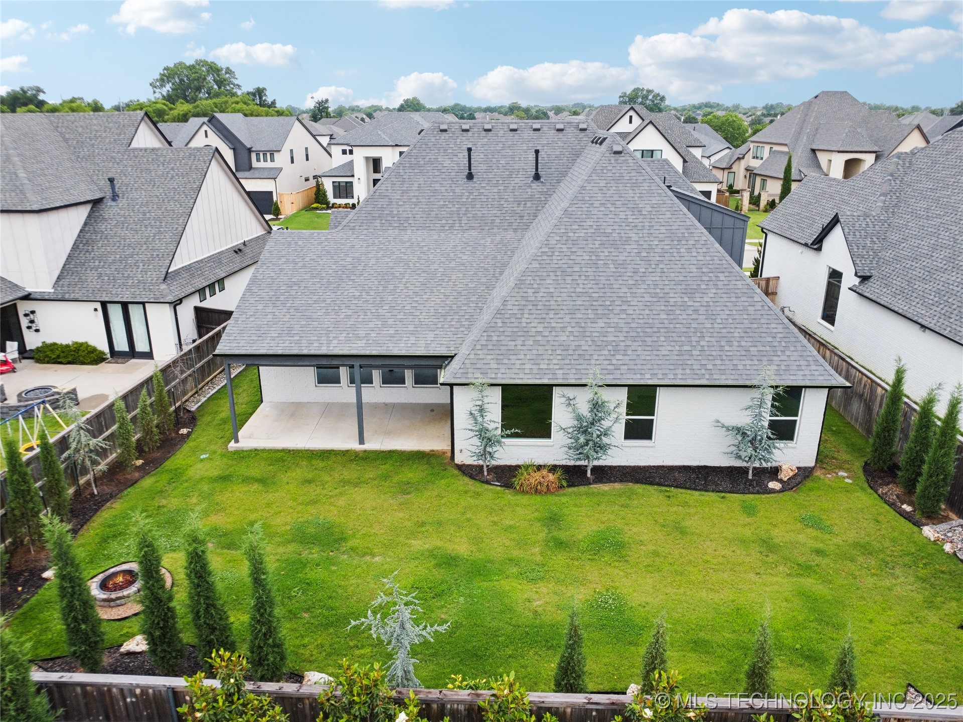 4607 S Retana Place Property Photo 38