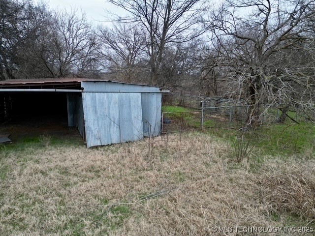 210 W 1010 Property Photo 29
