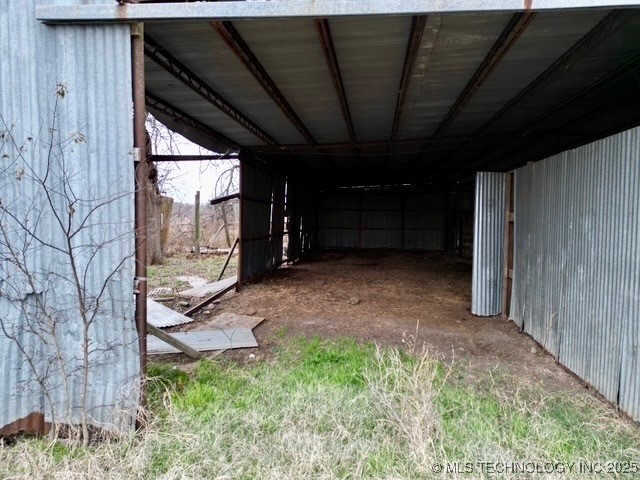 210 W 1010 Property Photo 30