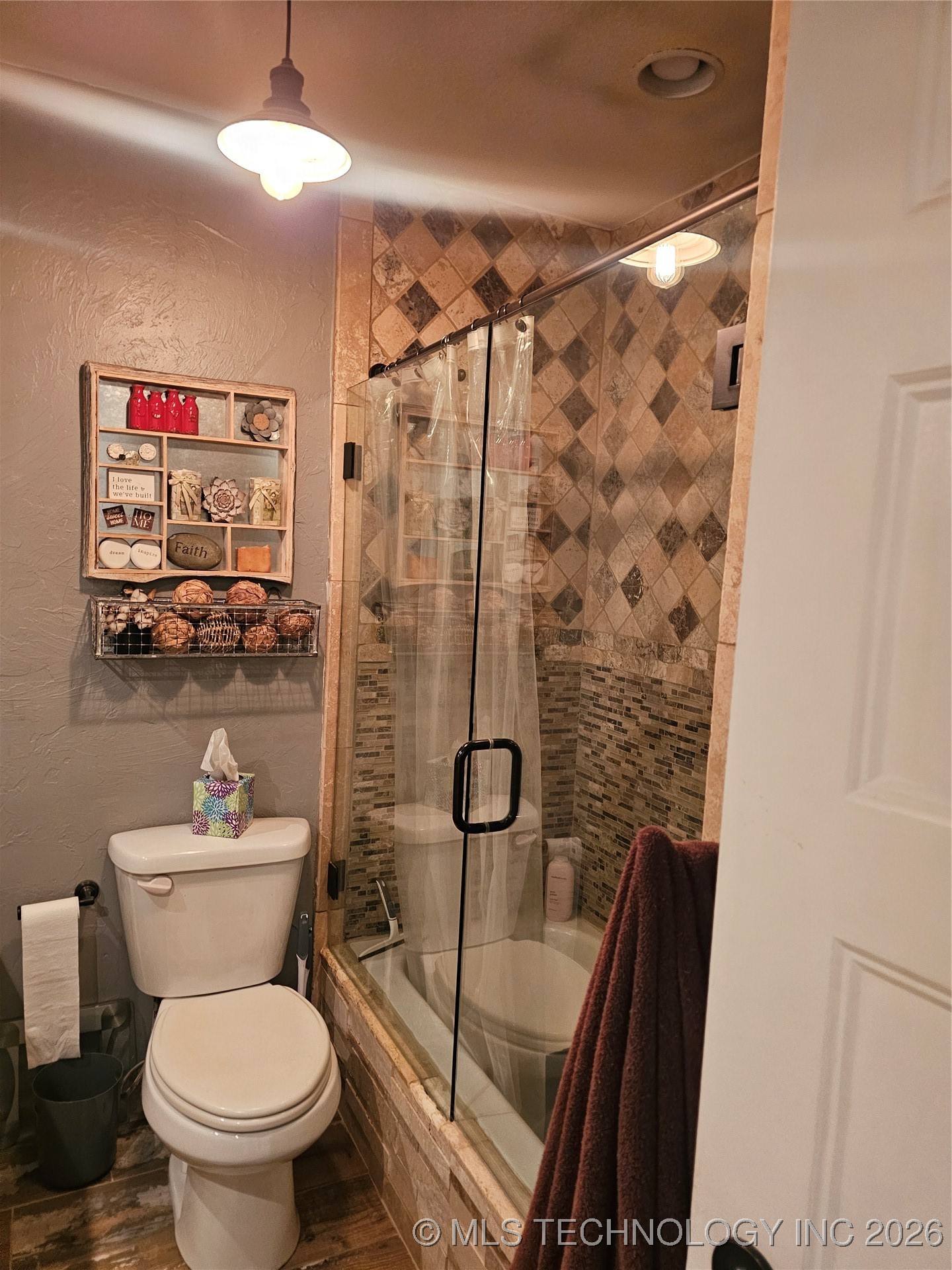 4251 Norfolk Avenue Property Photo 14