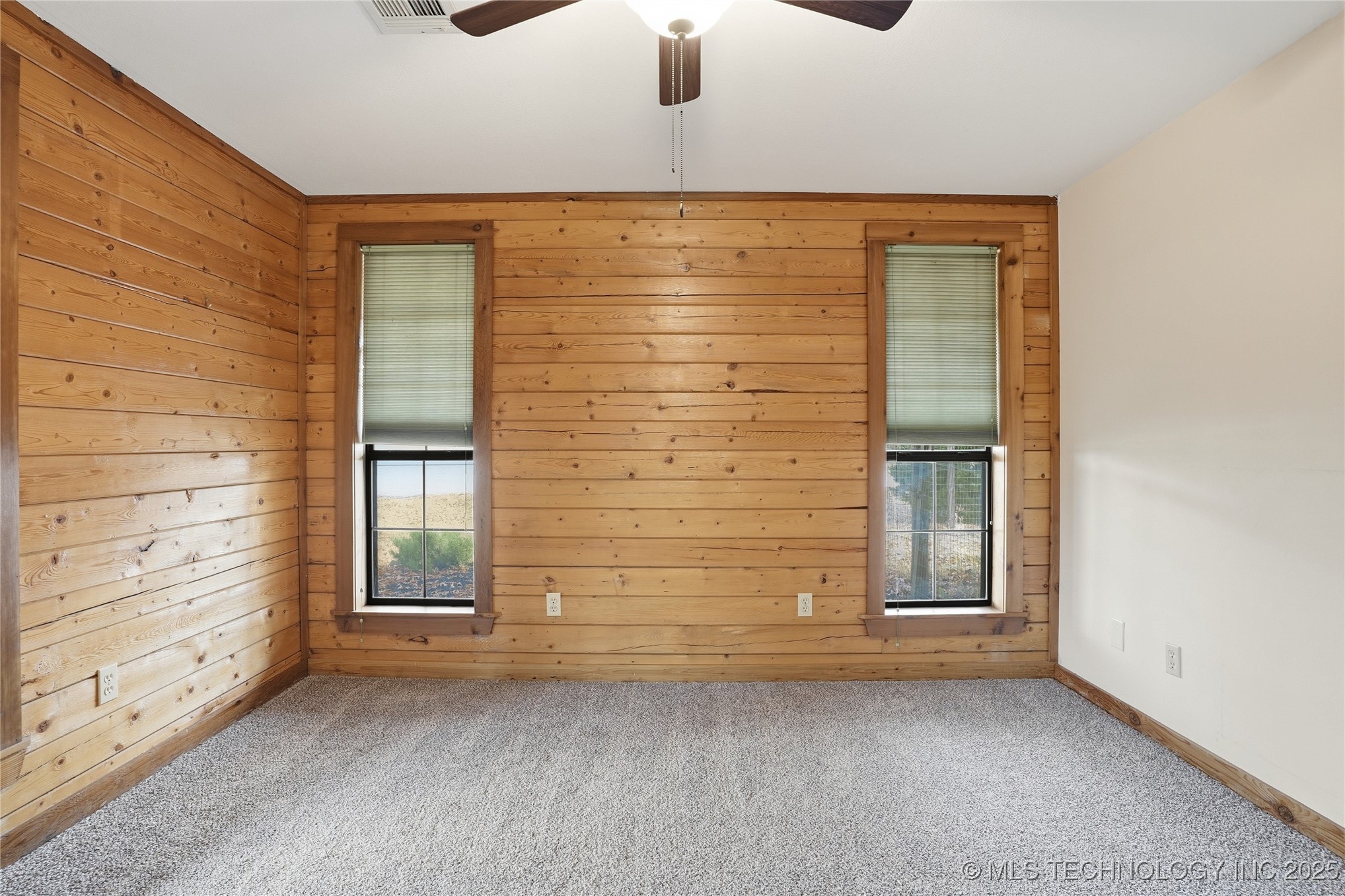 17310 E 400 Road Property Photo 37