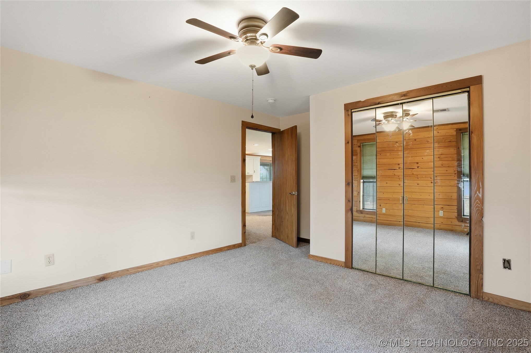 17310 E 400 Road Property Photo 38