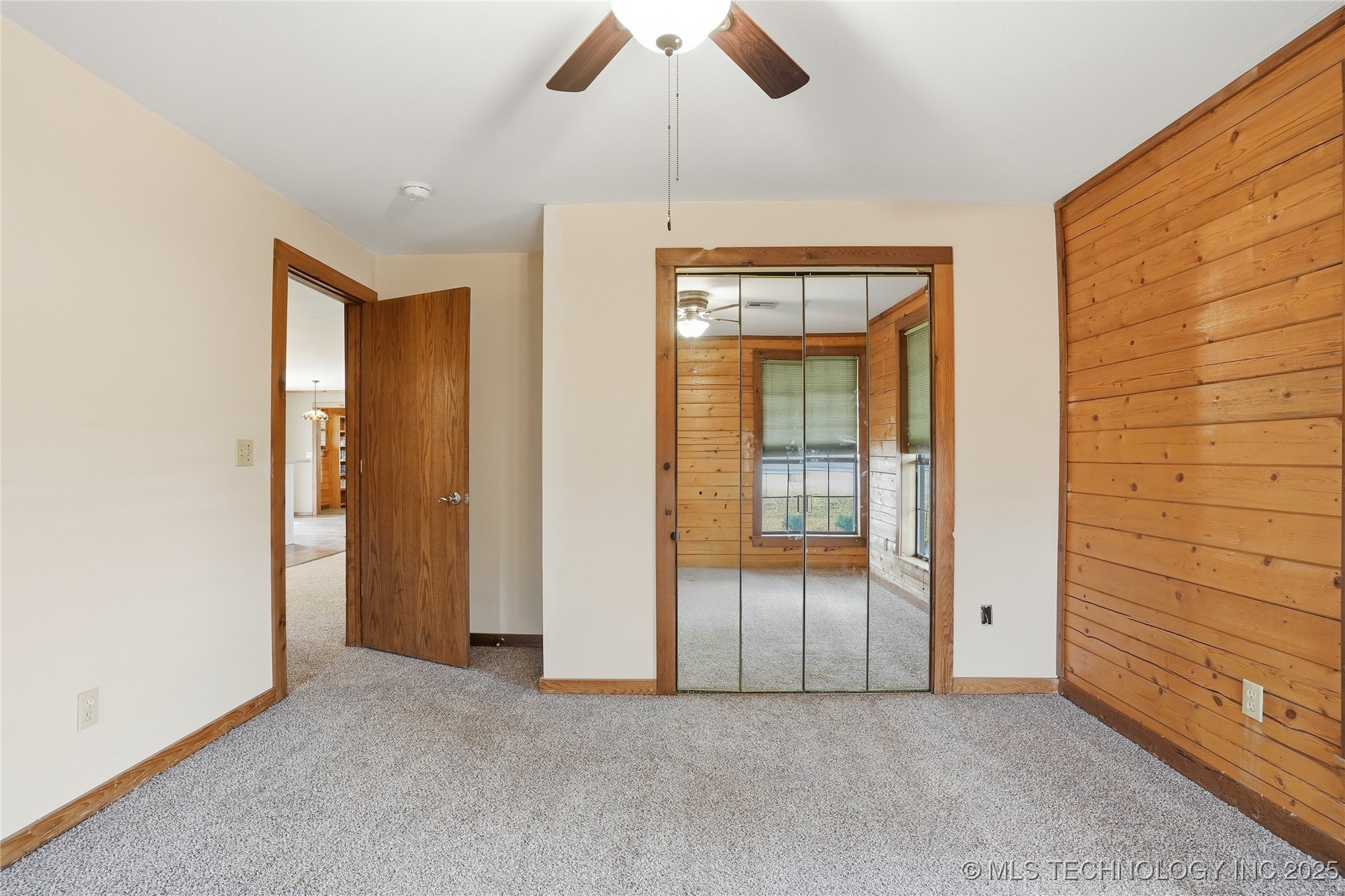 17310 E 400 Road Property Photo 39