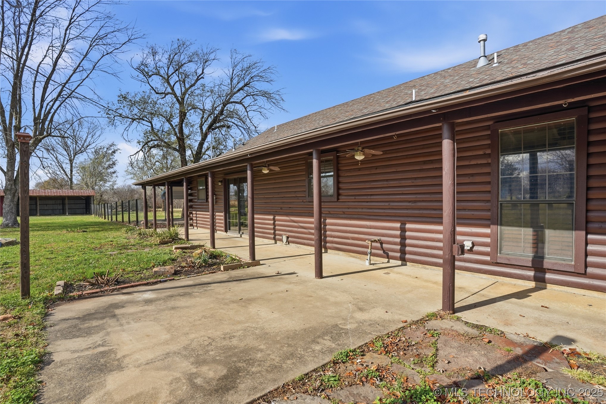 17310 E 400 Road Property Photo 48