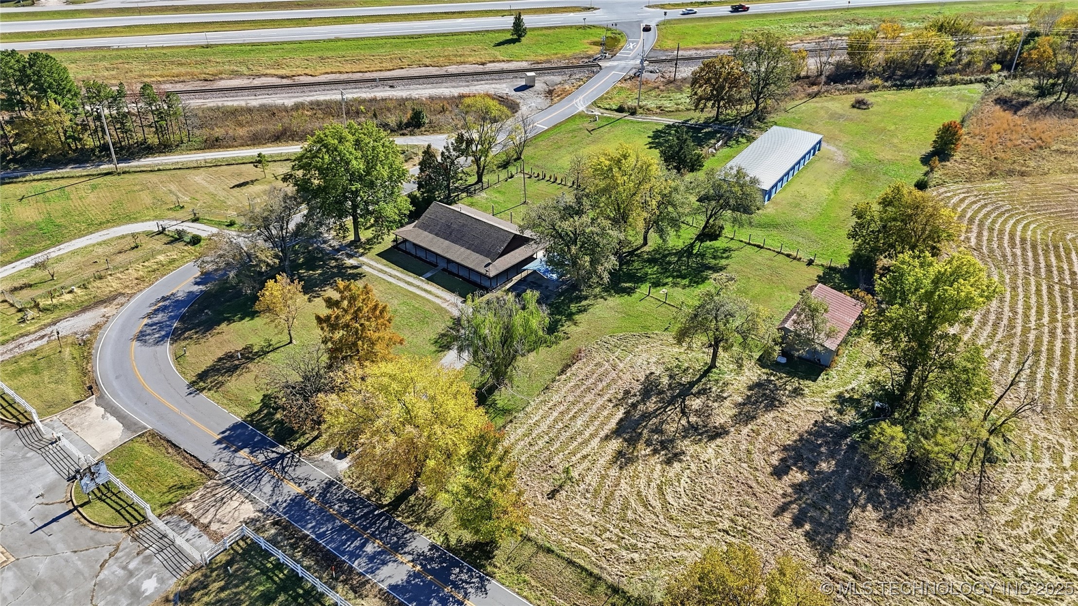 17310 E 400 Road Property Photo 59