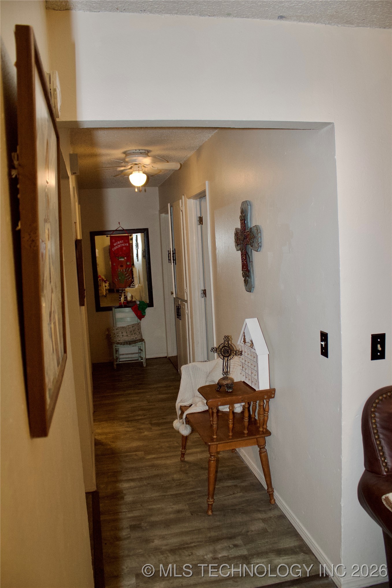 107 S Day Property Photo 10