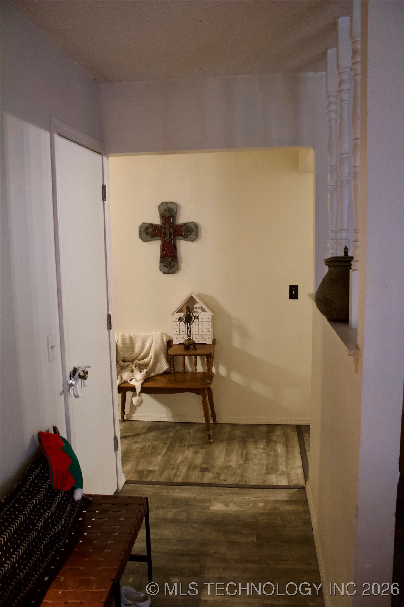 107 S Day Property Photo 24