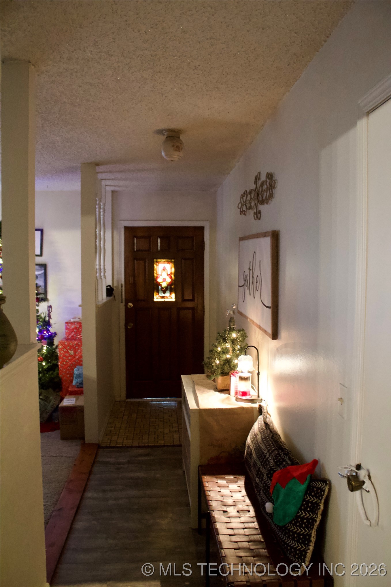 107 S Day Property Photo 25