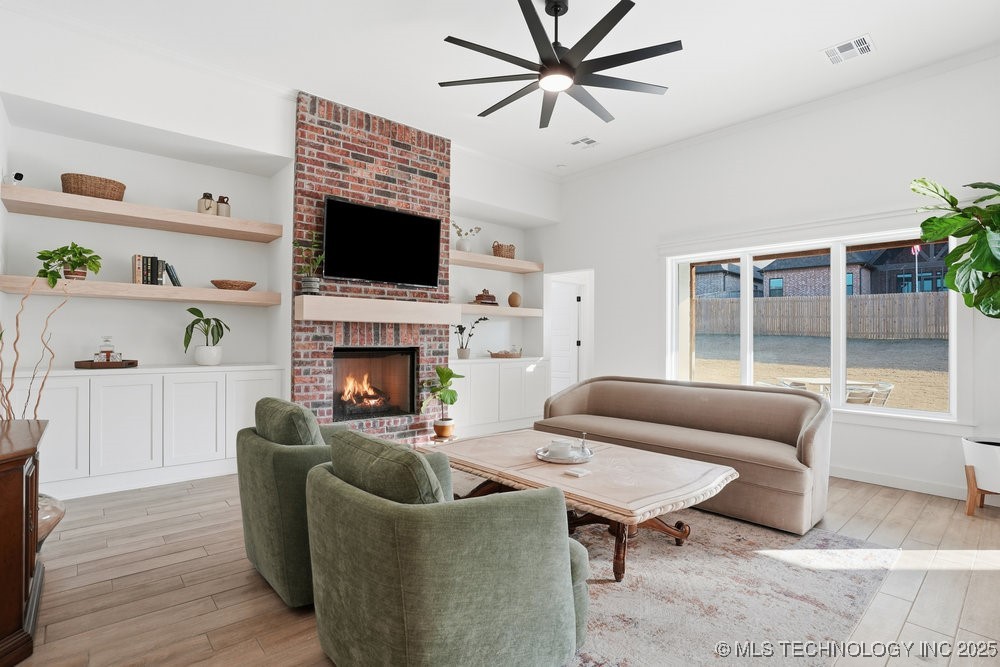 1616 W 114th Street Property Photo 9