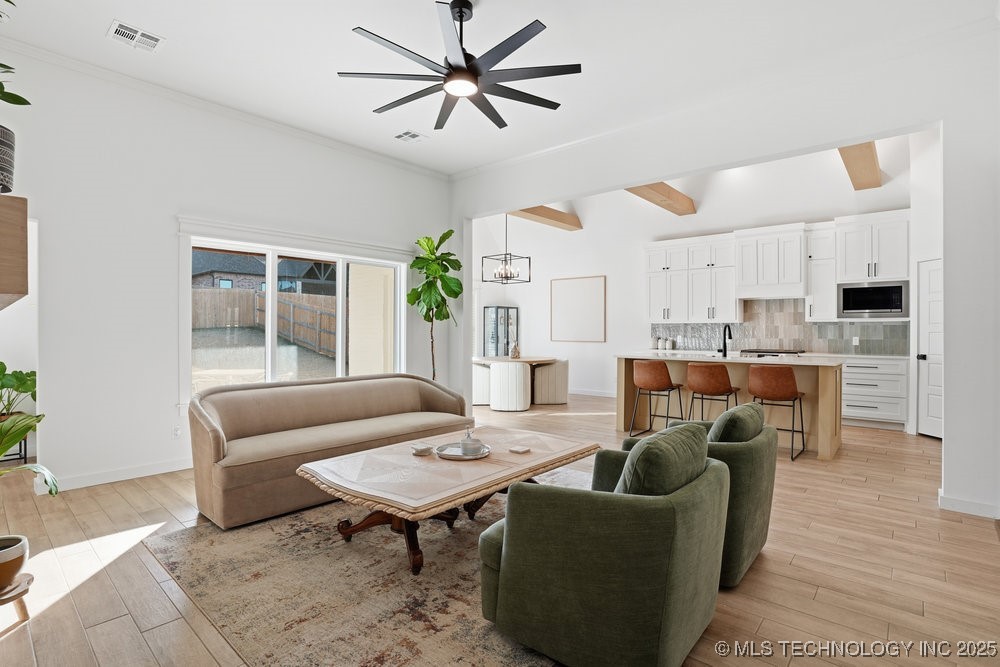 1616 W 114th Street Property Photo 10