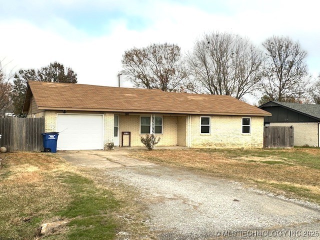 906 Nw 1st Street Property Photo 1