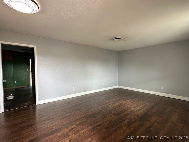 906 Nw 1st Street Property Photo 2