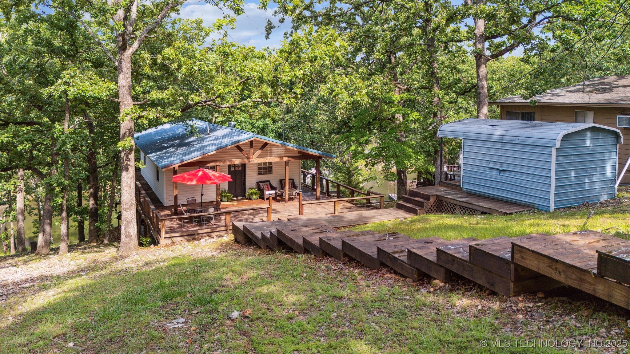 435 Tiawa Avenue Property Photo 36