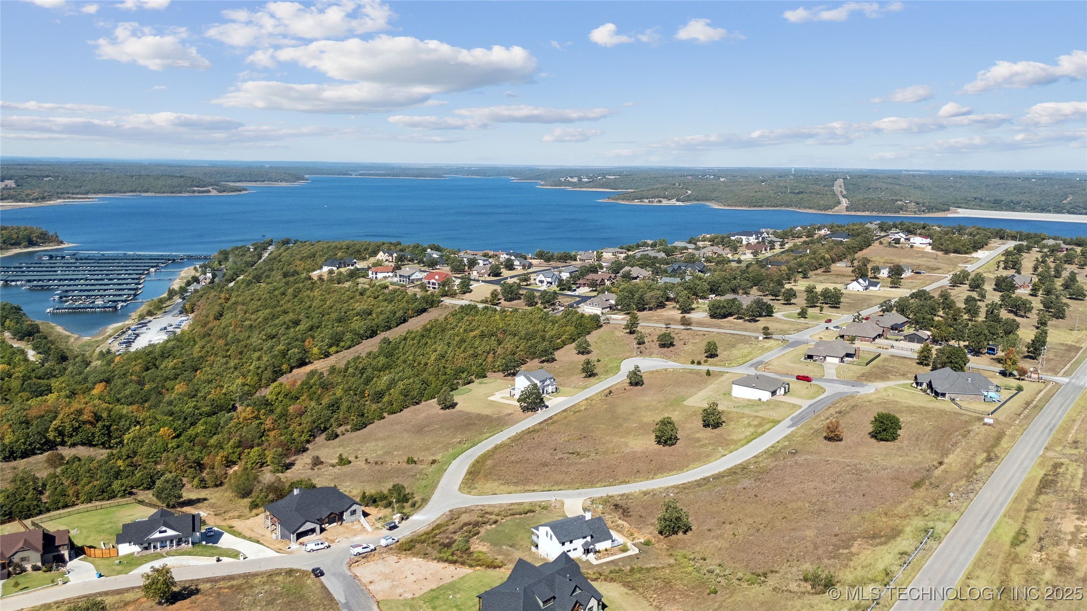 40 Avalon Drive Property Photo 7