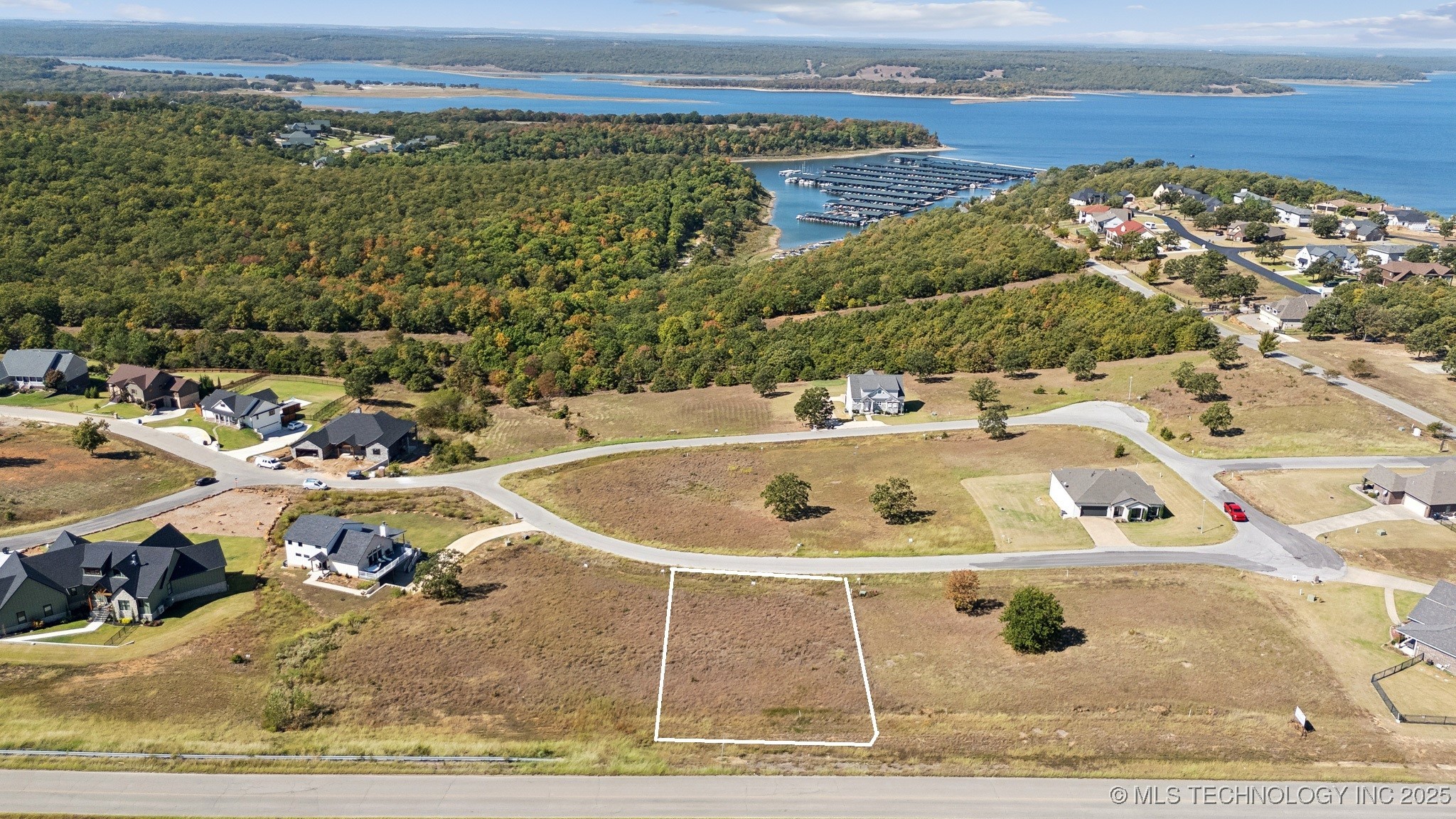 10 Avalon Drive Property Photo 1