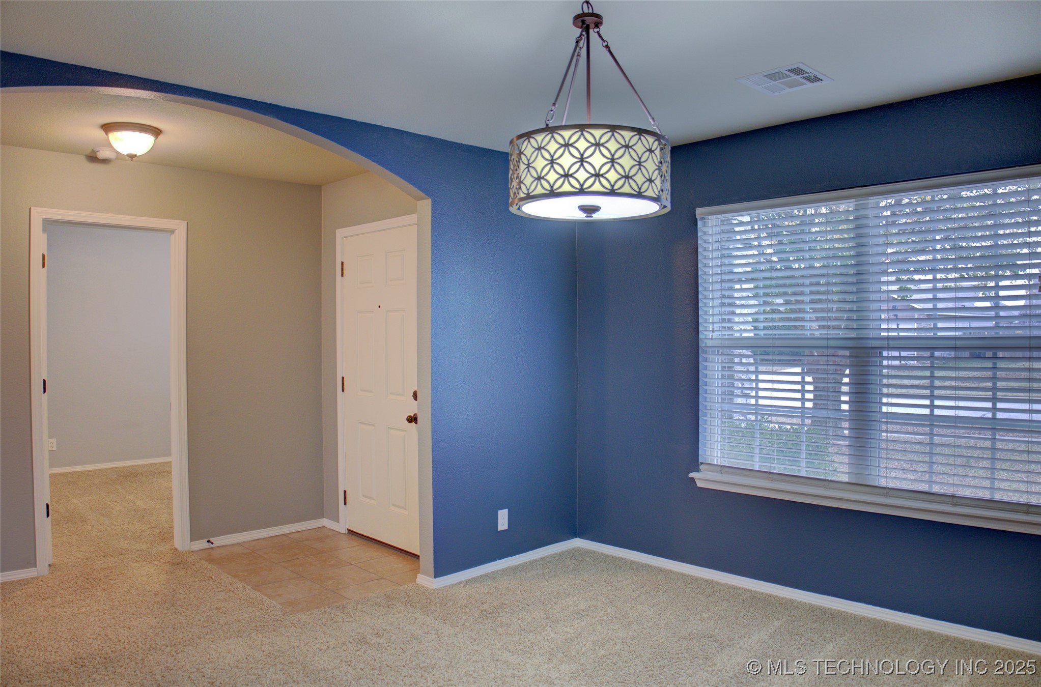 7313 S Gardenia Avenue Property Photo 25