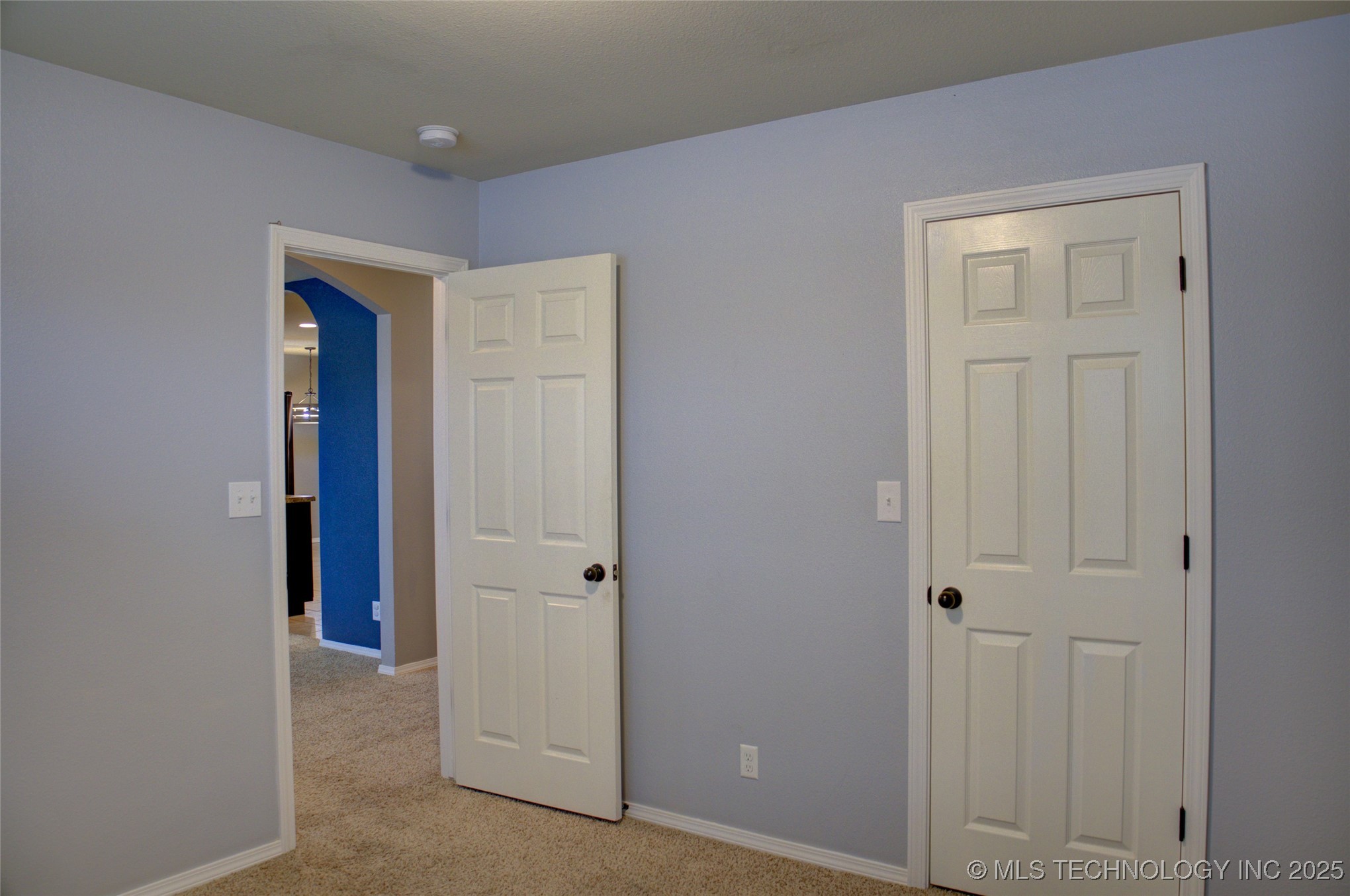 7313 S Gardenia Avenue Property Photo 40