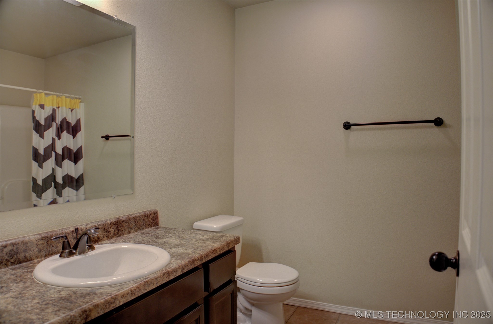 7313 S Gardenia Avenue Property Photo 42