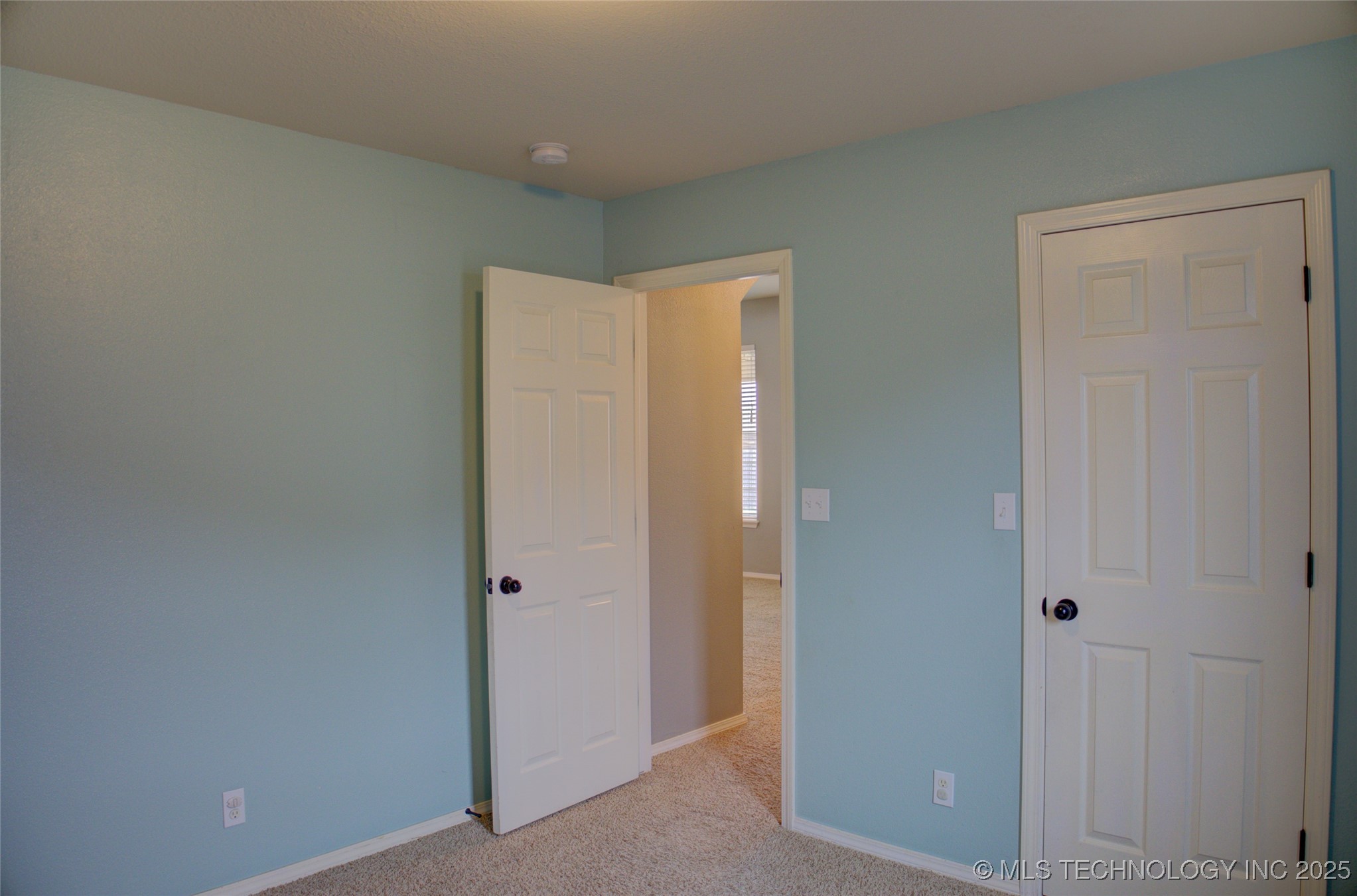 7313 S Gardenia Avenue Property Photo 46