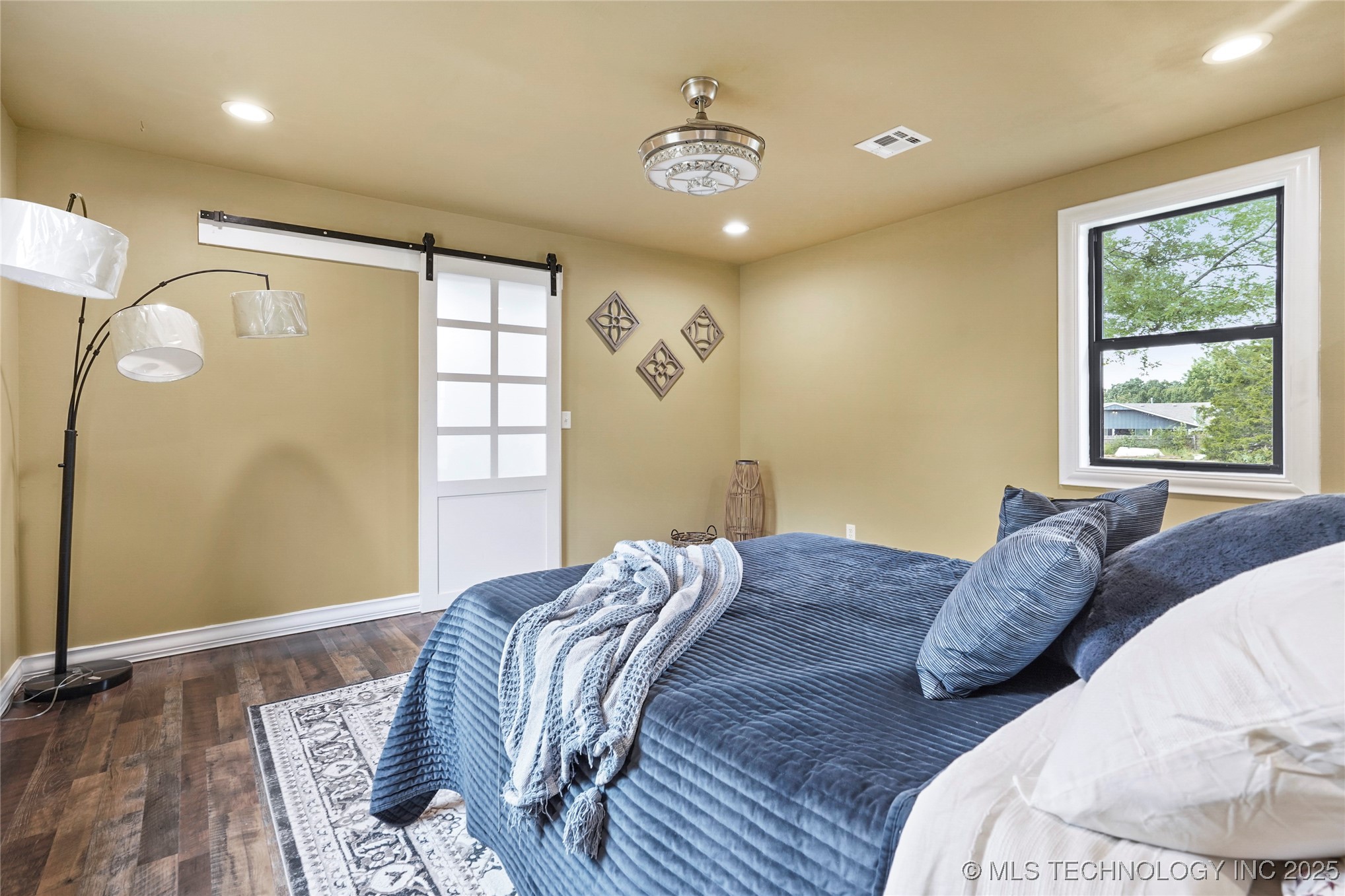 28012 E 58th Street S Property Photo 20