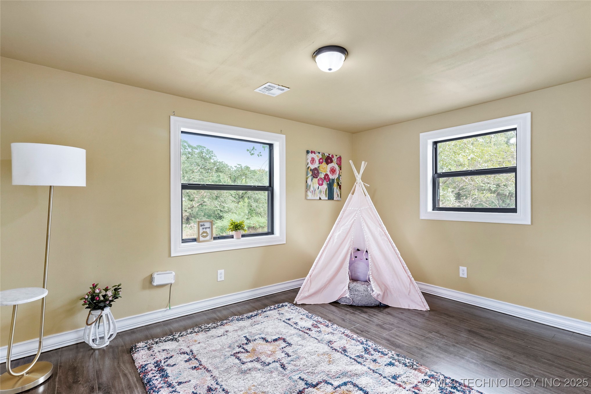 28012 E 58th Street S Property Photo 25