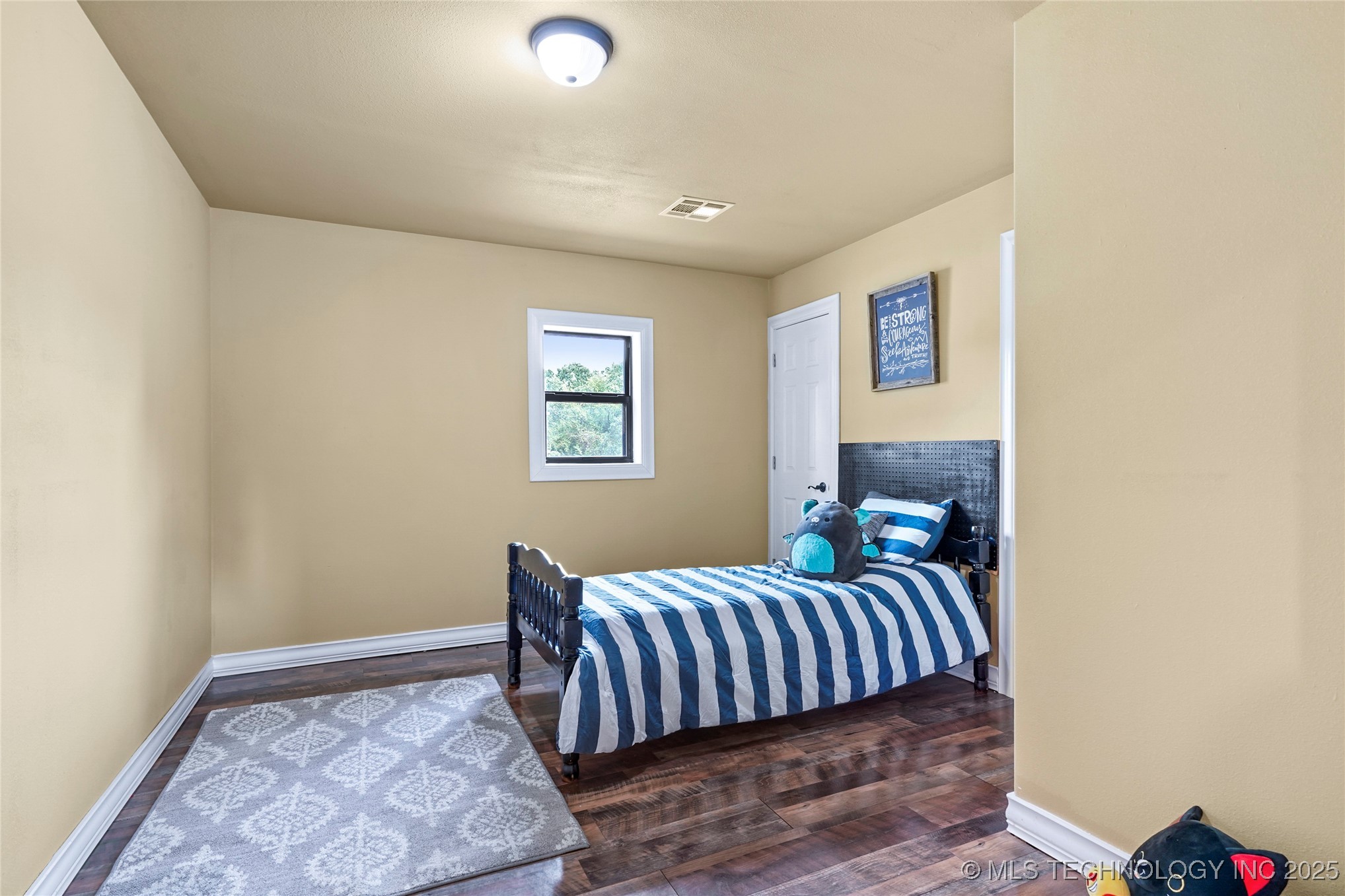 28012 E 58th Street S Property Photo 27