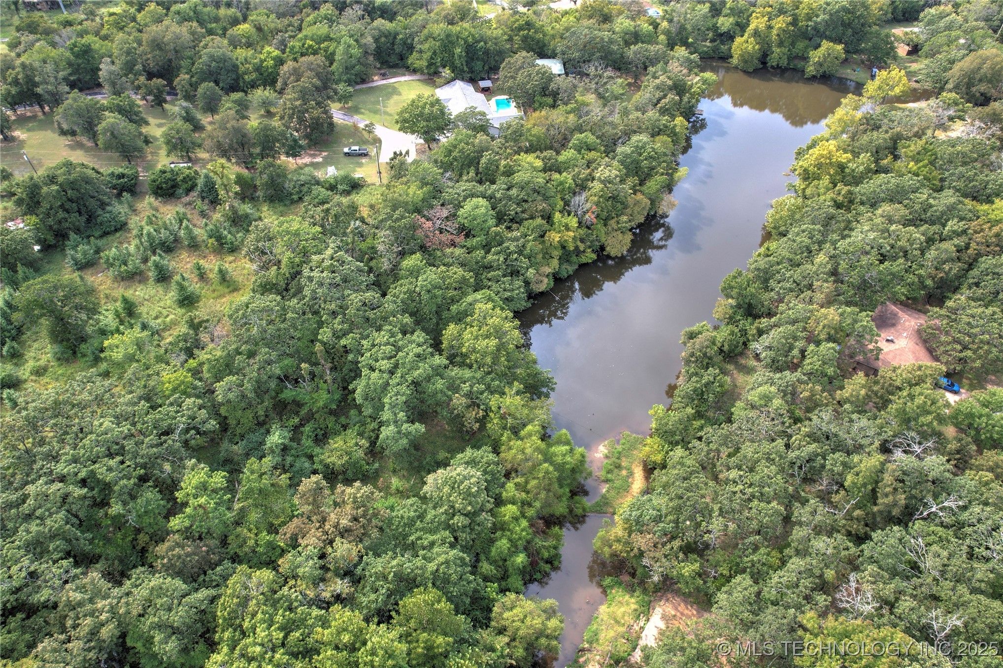 28012 E 58th Street S Property Photo 44