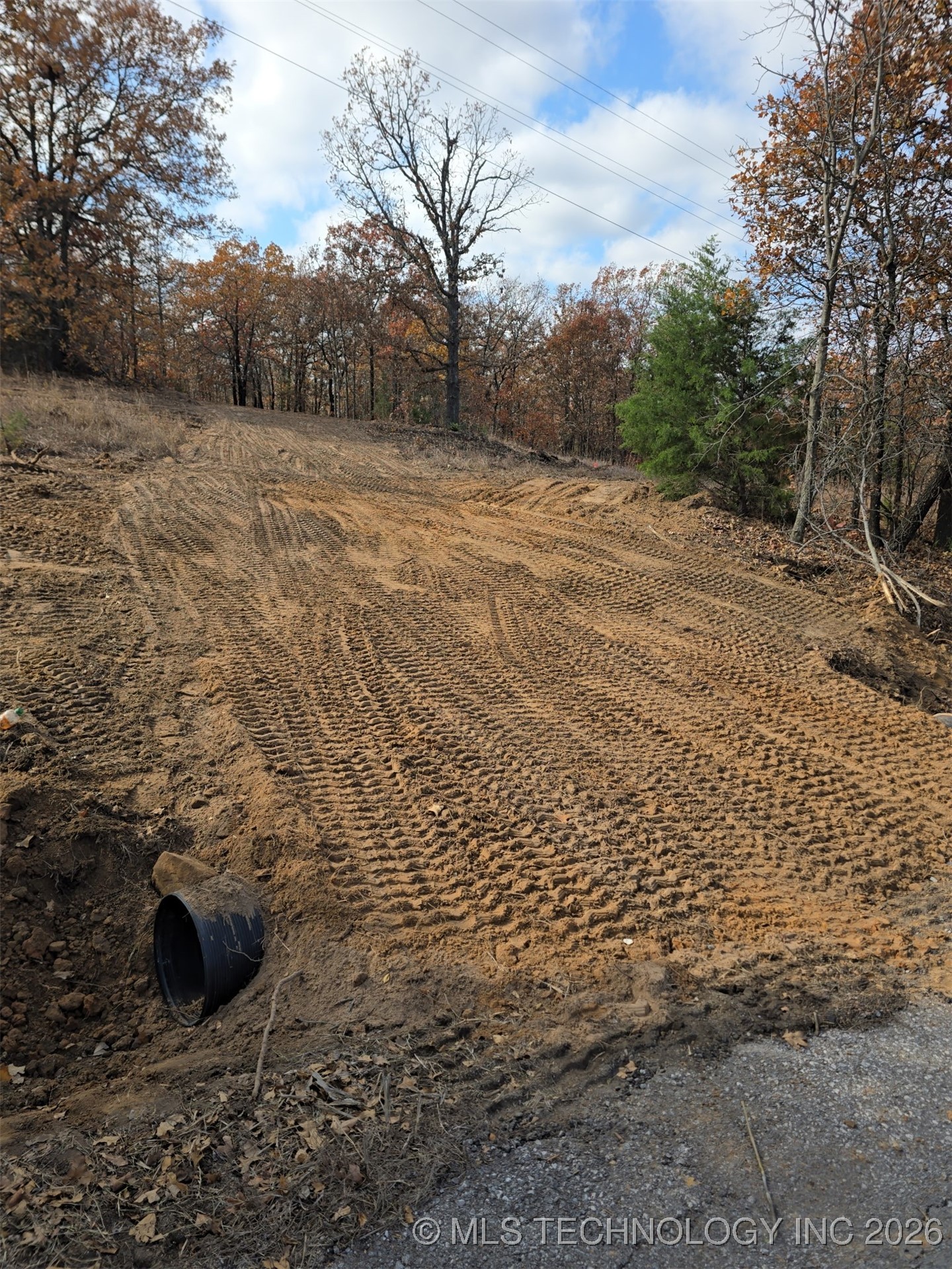 4455 N 428 Road Property Photo 4