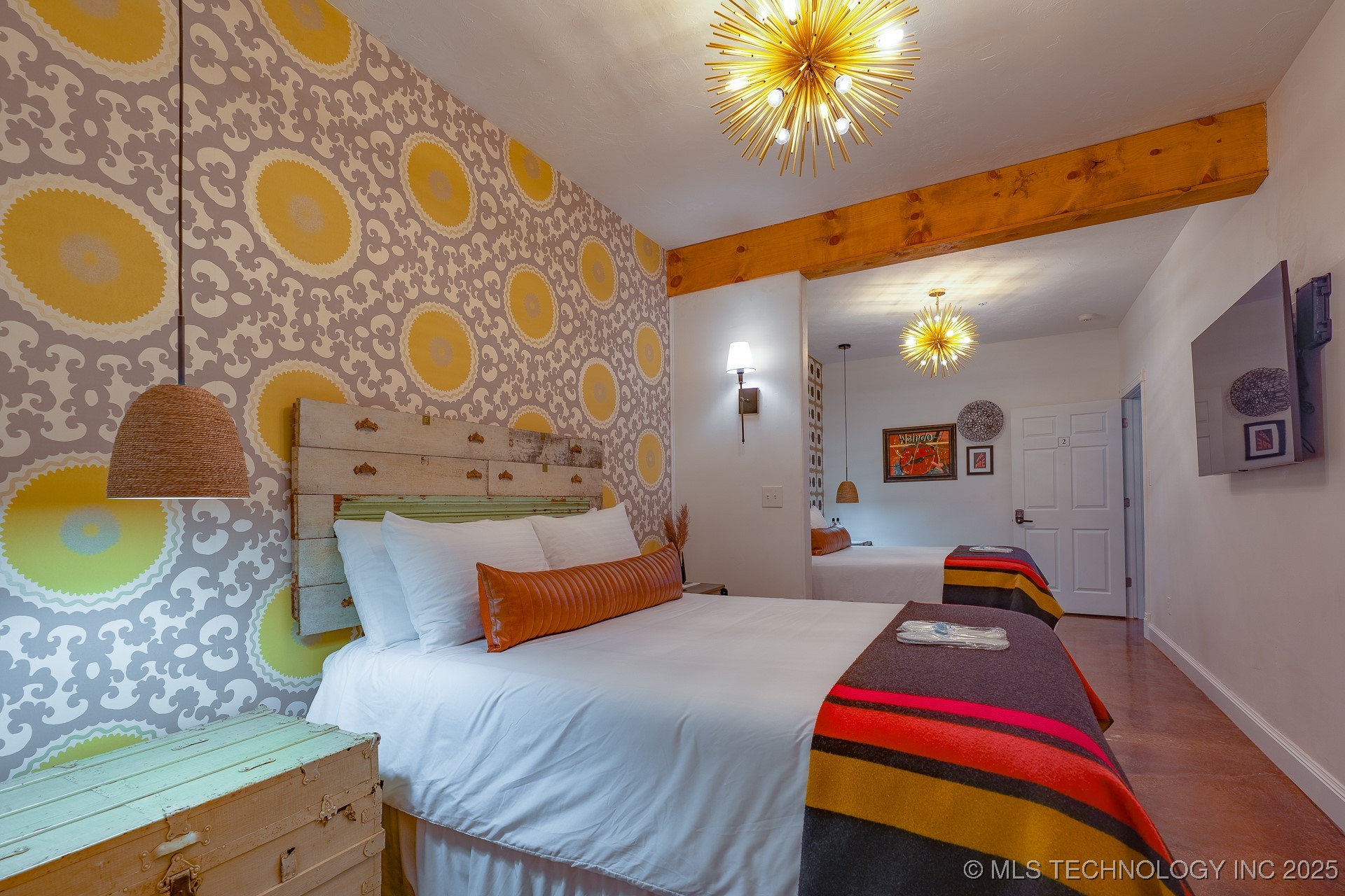 221 W Main Property Photo 35