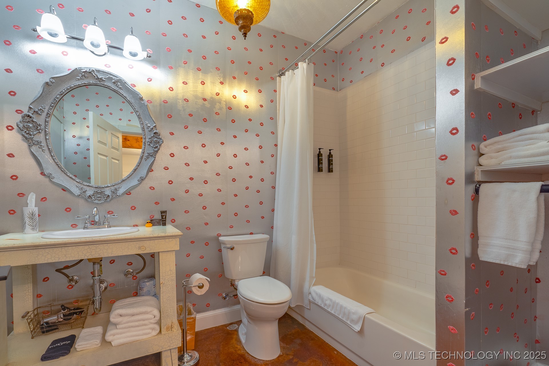 221 W Main Property Photo 36