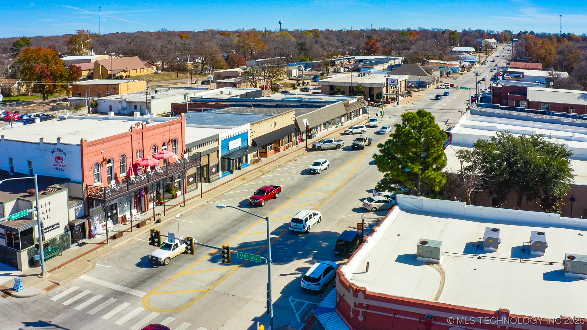 221 W Main Property Photo 47