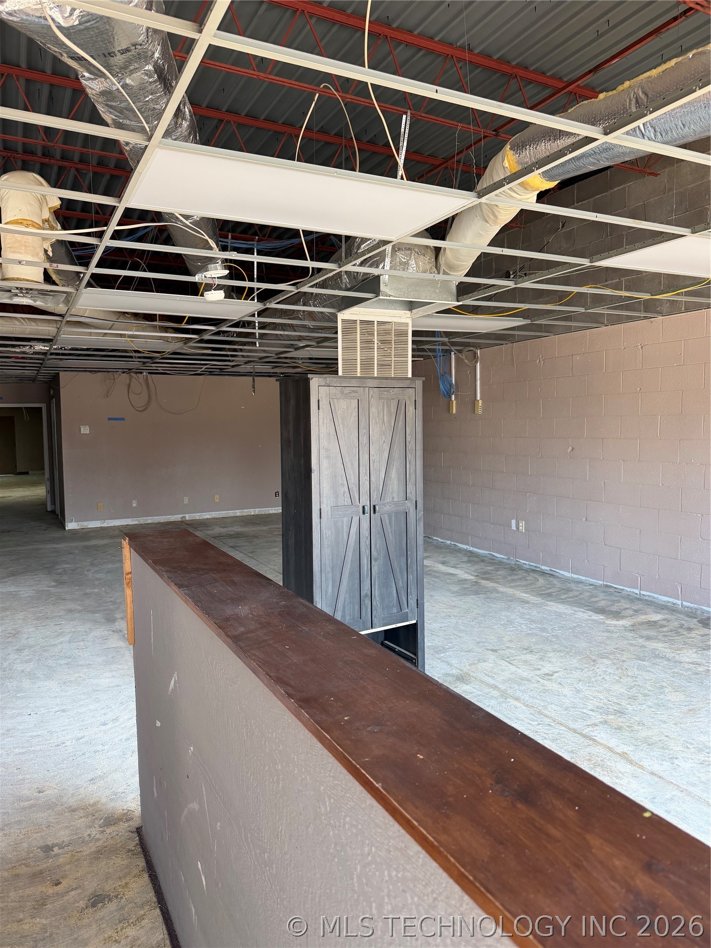 401 S 2nd Street Property Photo 3