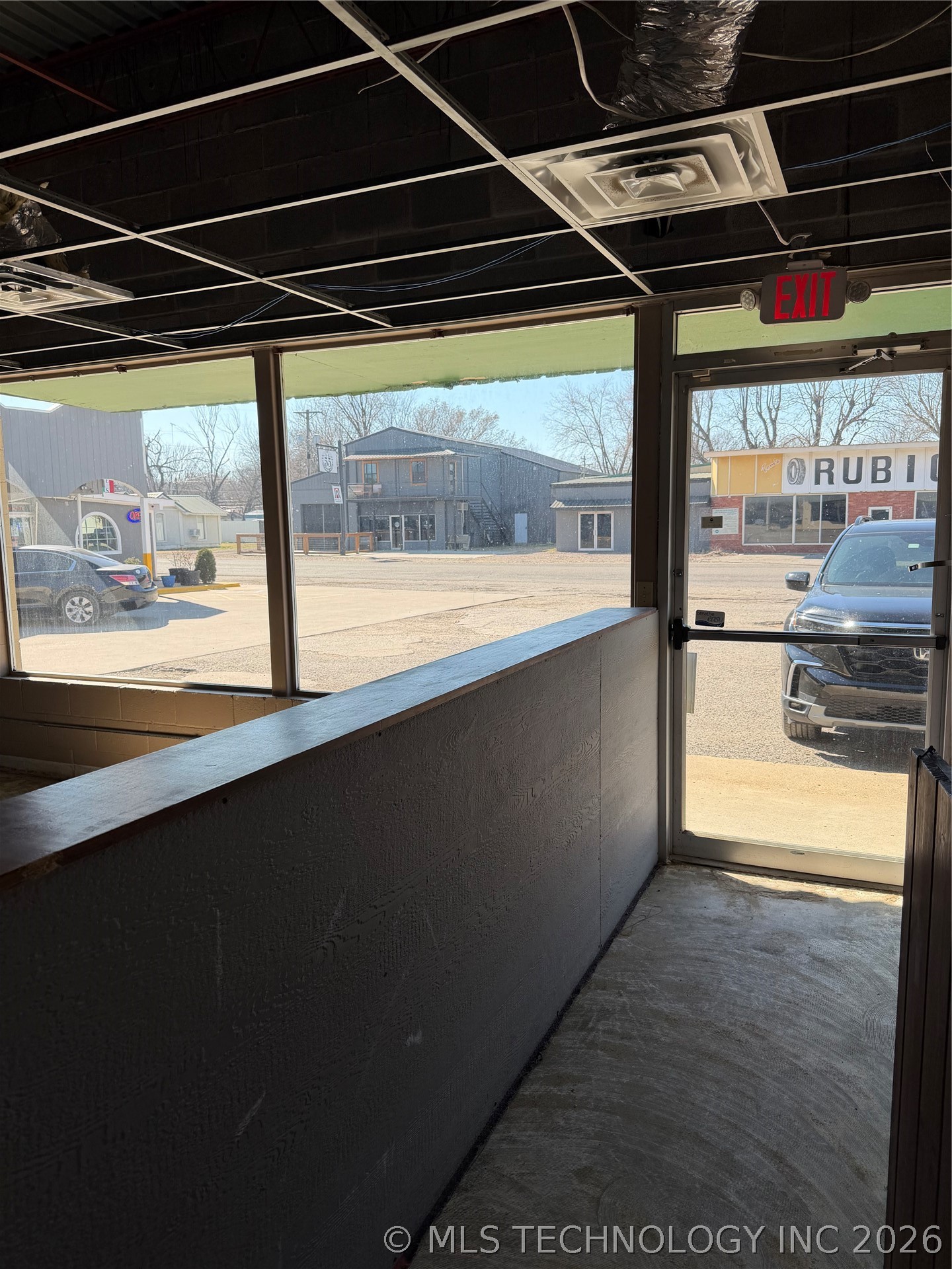 401 S 2nd Street Property Photo 5