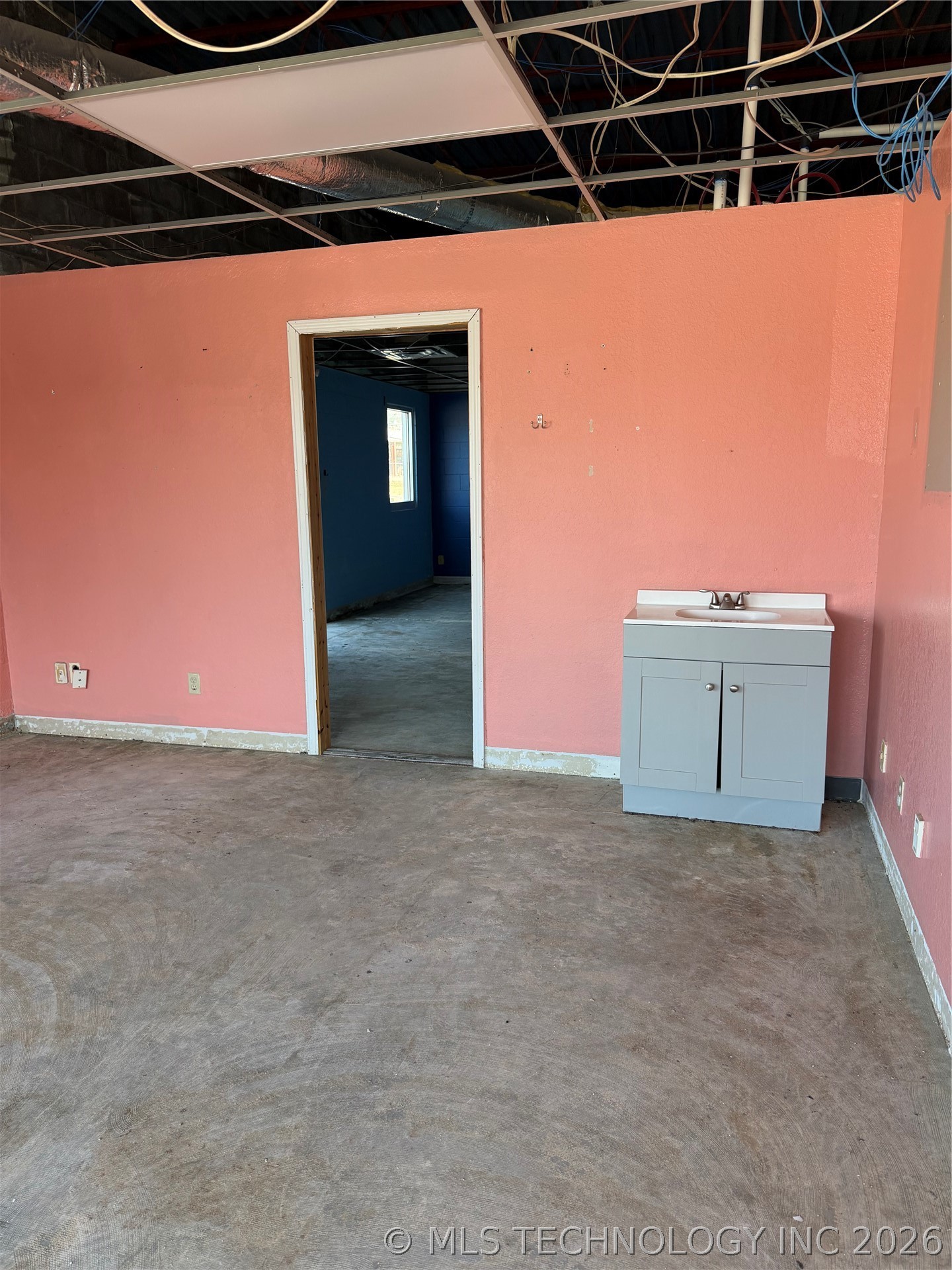 401 S 2nd Street Property Photo 7