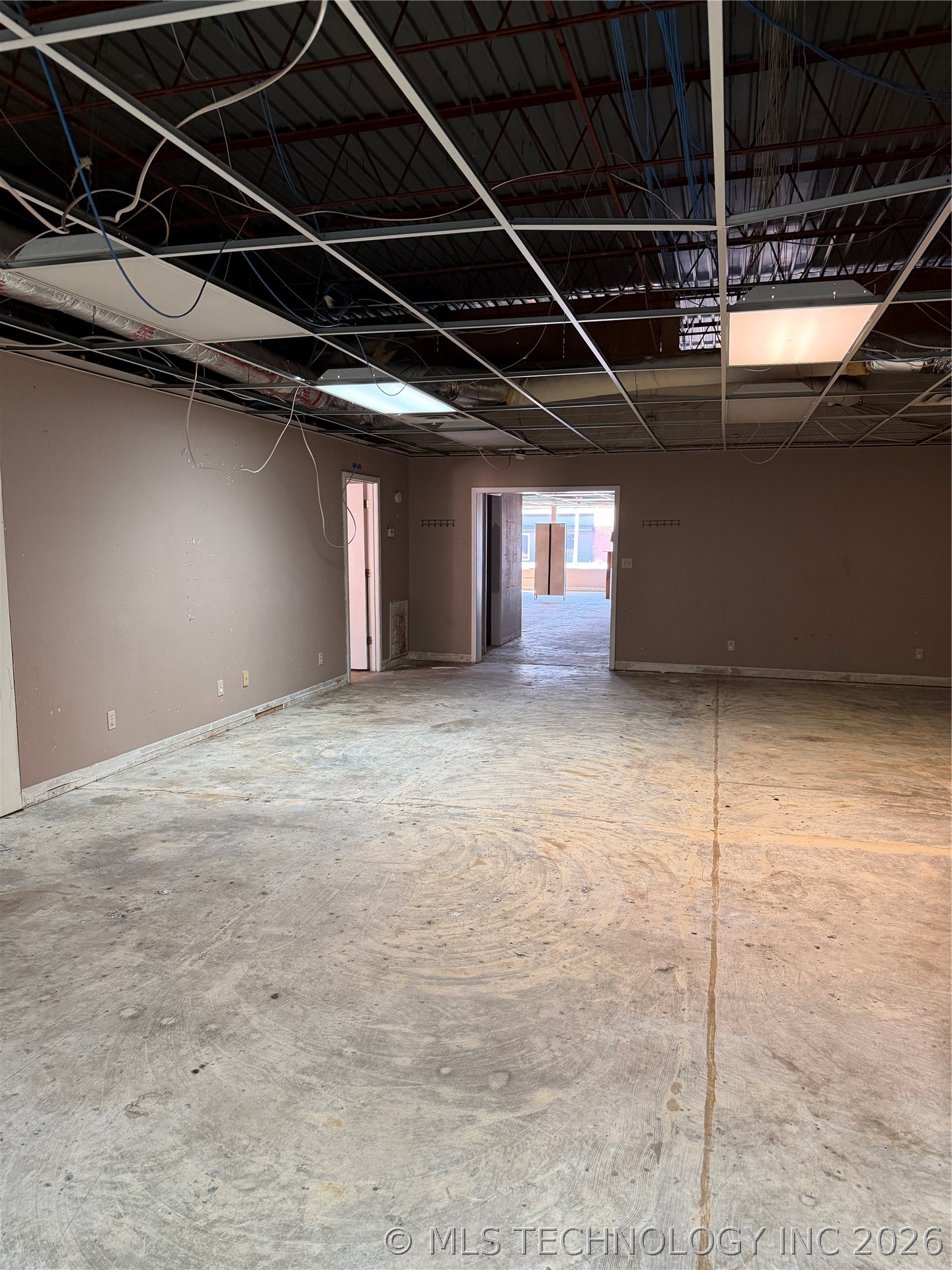 401 S 2nd Street Property Photo 14