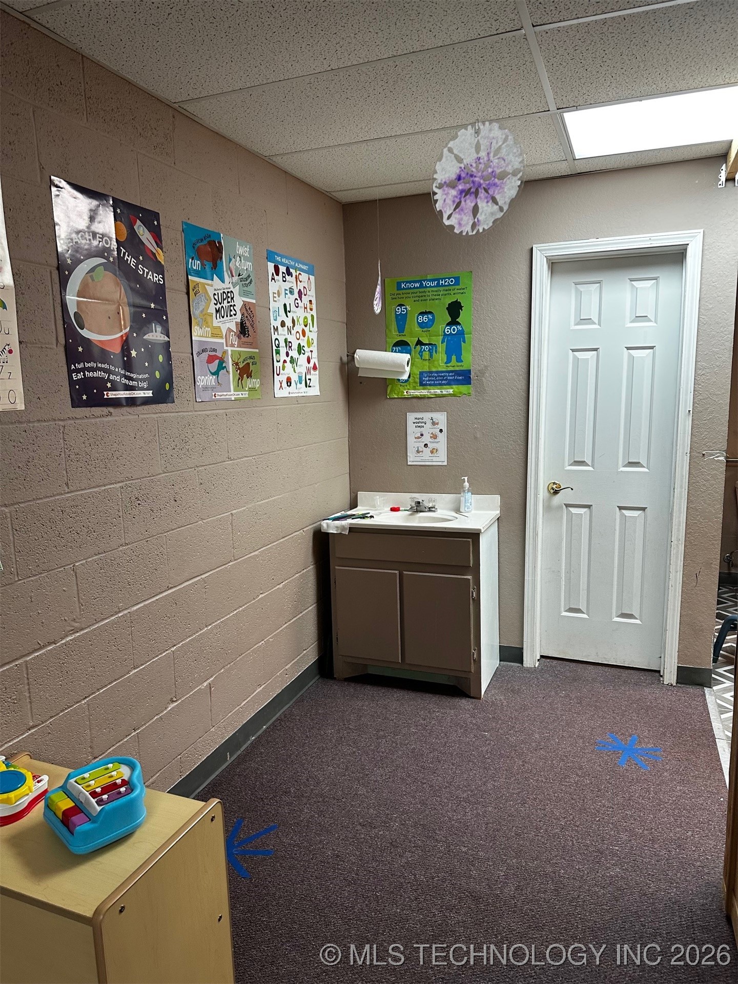 401 S 2nd Street Property Photo 26