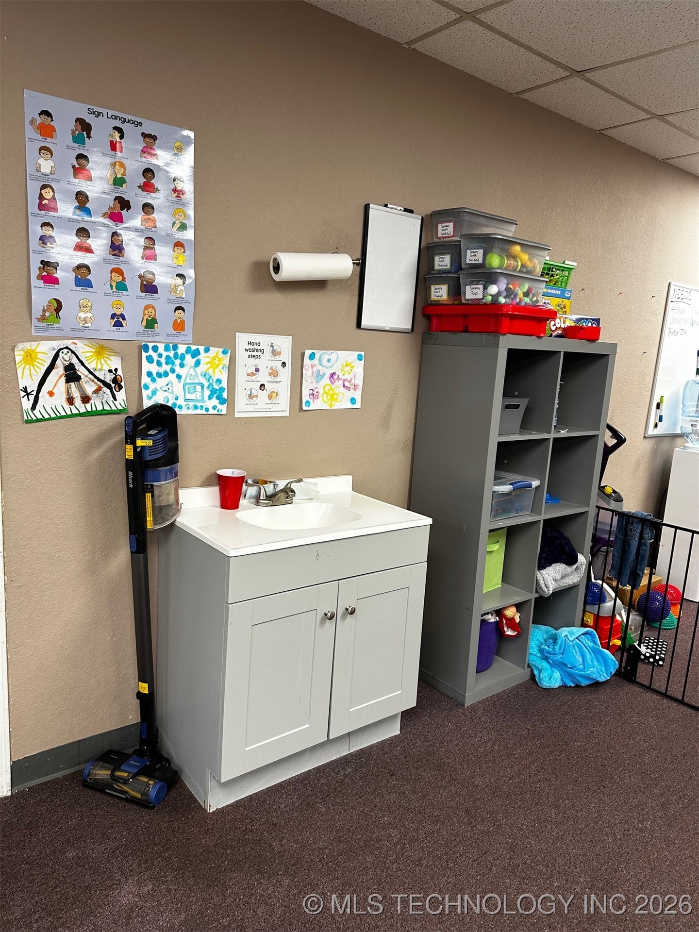 401 S 2nd Street Property Photo 32