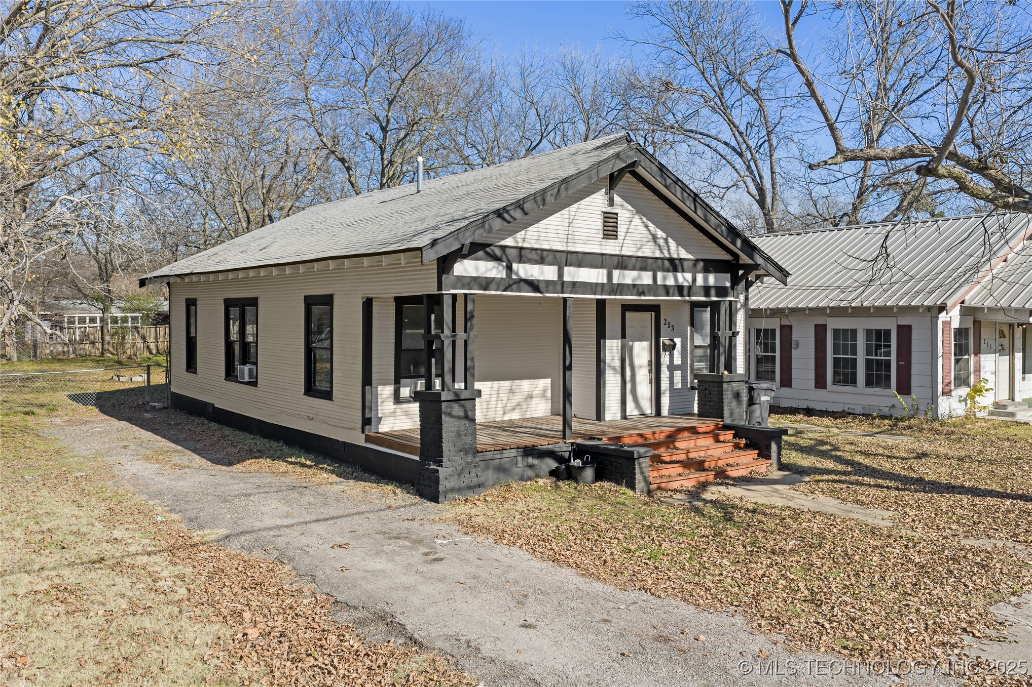 213 6th Avenue Nw Property Photo 2