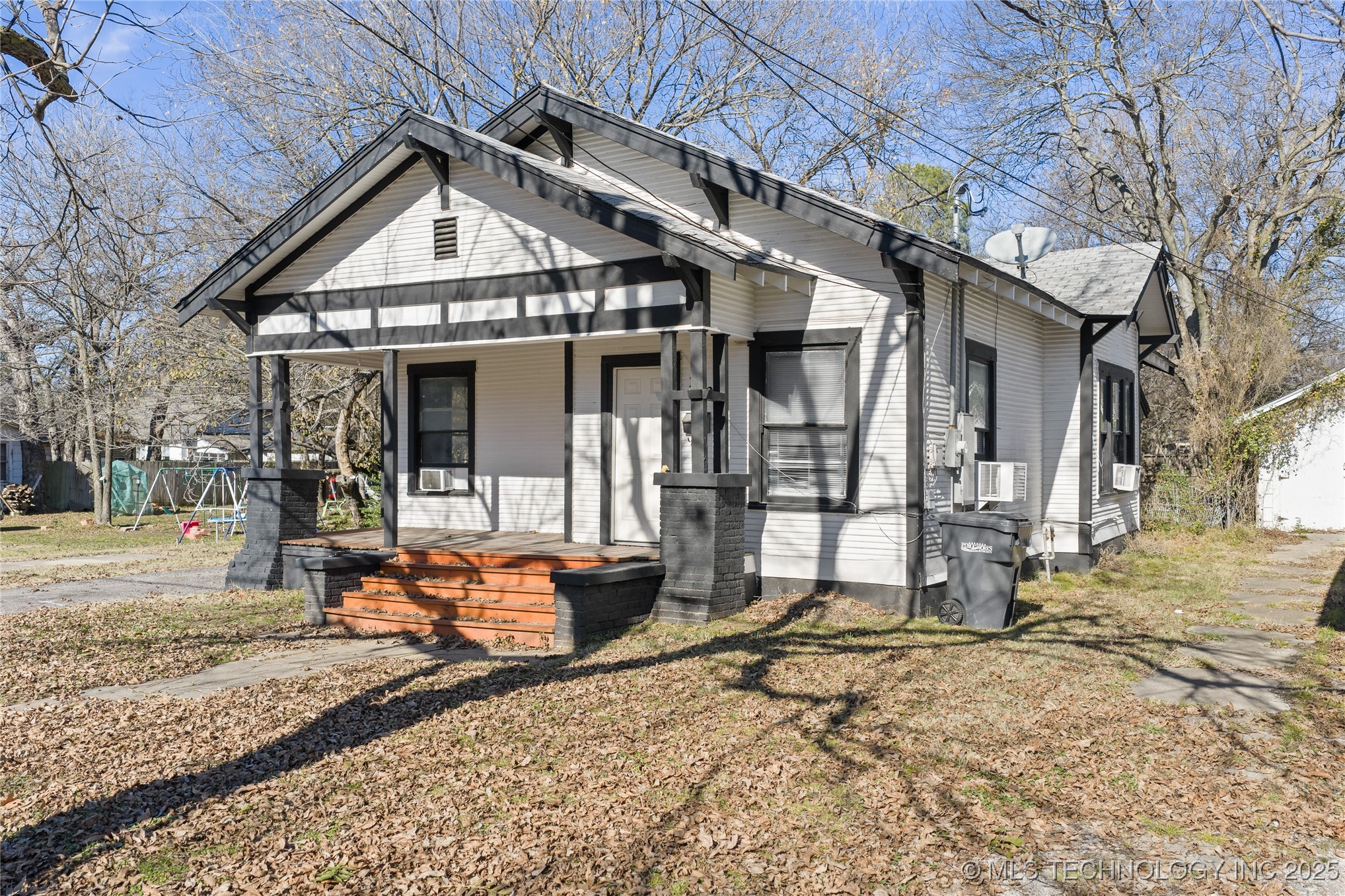 213 6th Avenue Nw Property Photo 3