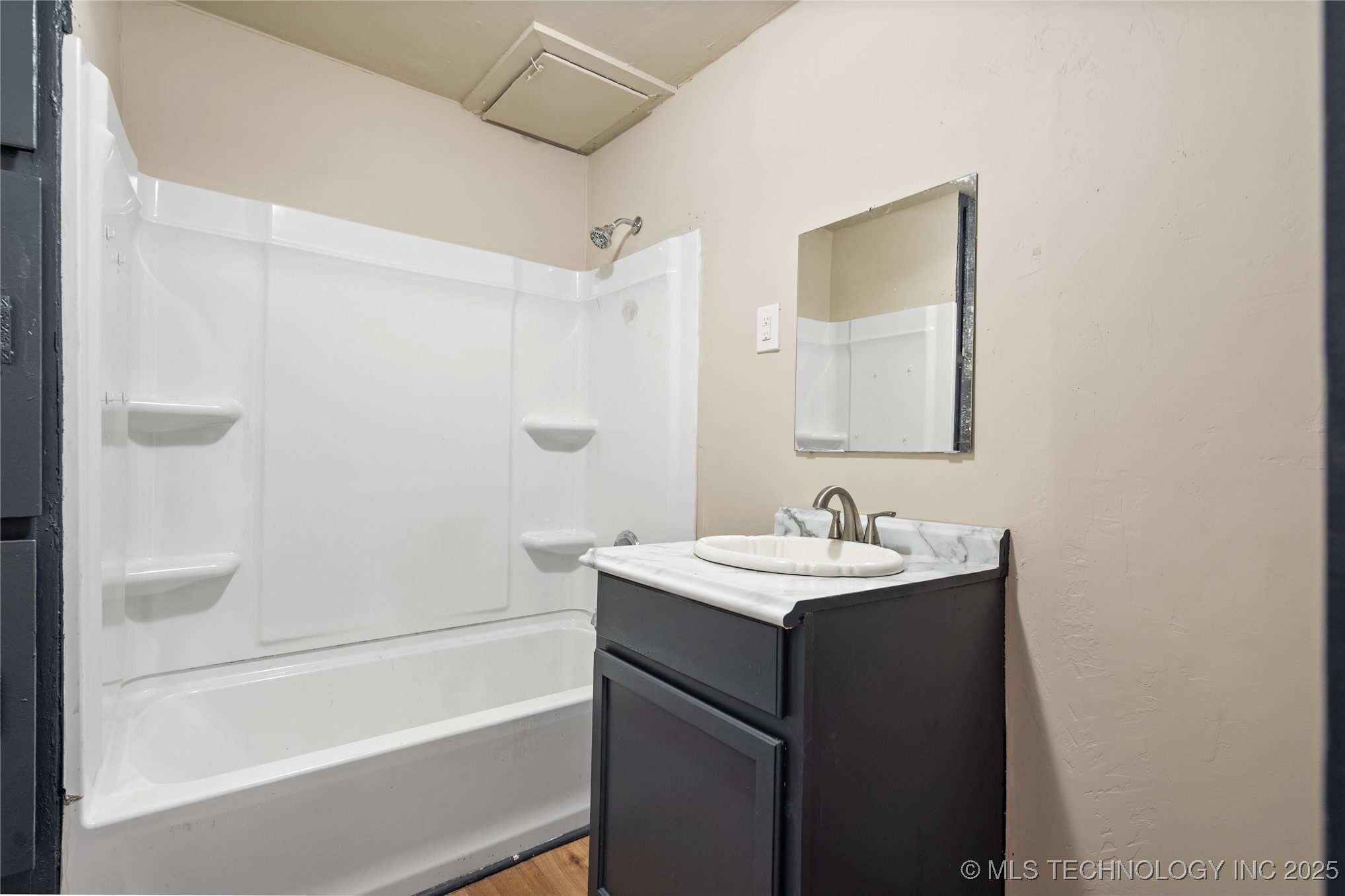 213 6th Avenue Nw Property Photo 14