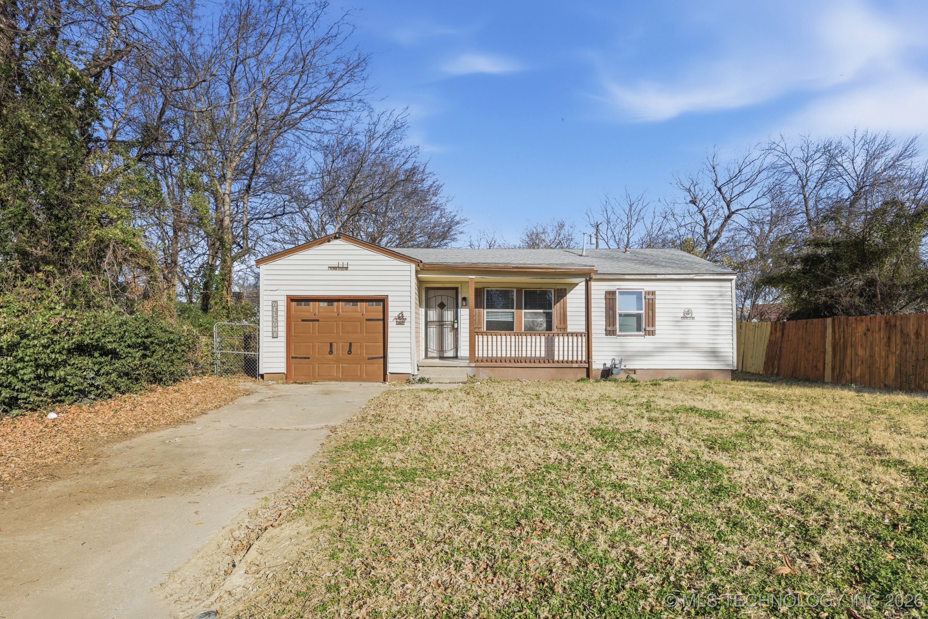 111 E 26th Place North Property Photo 1