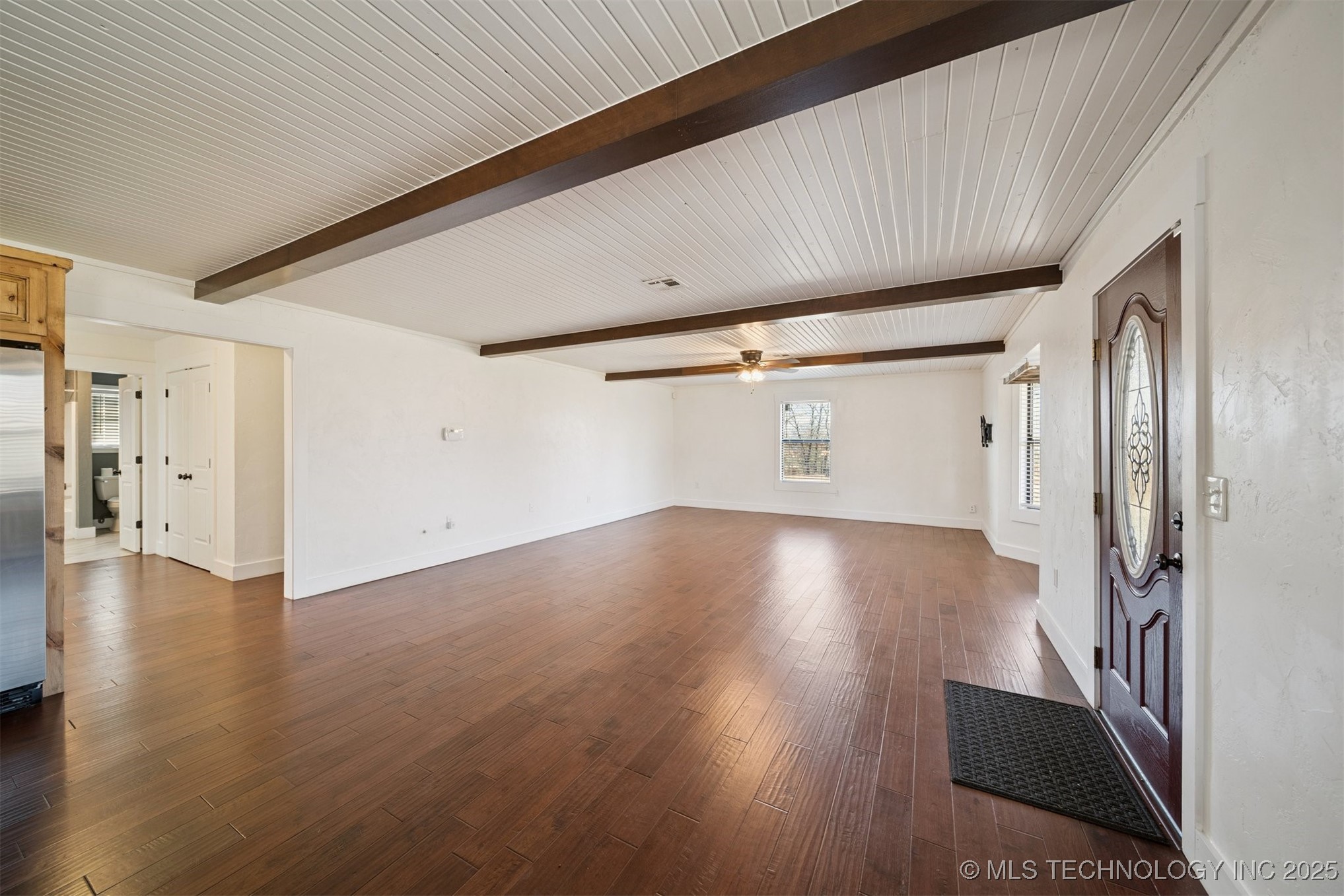 290 E 483 Road Property Photo 7