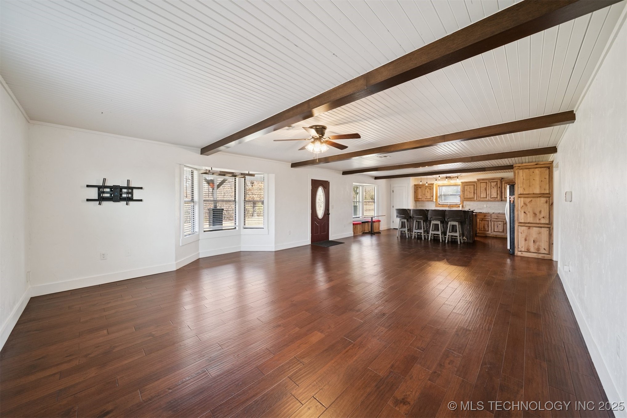 290 E 483 Road Property Photo 10