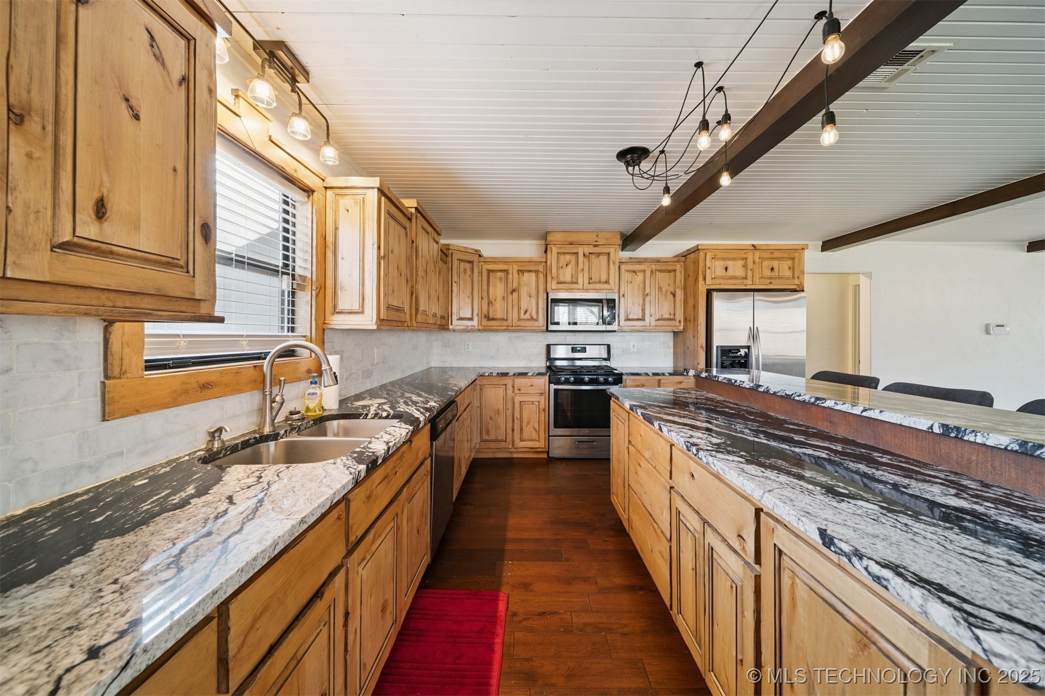 290 E 483 Road Property Photo 18