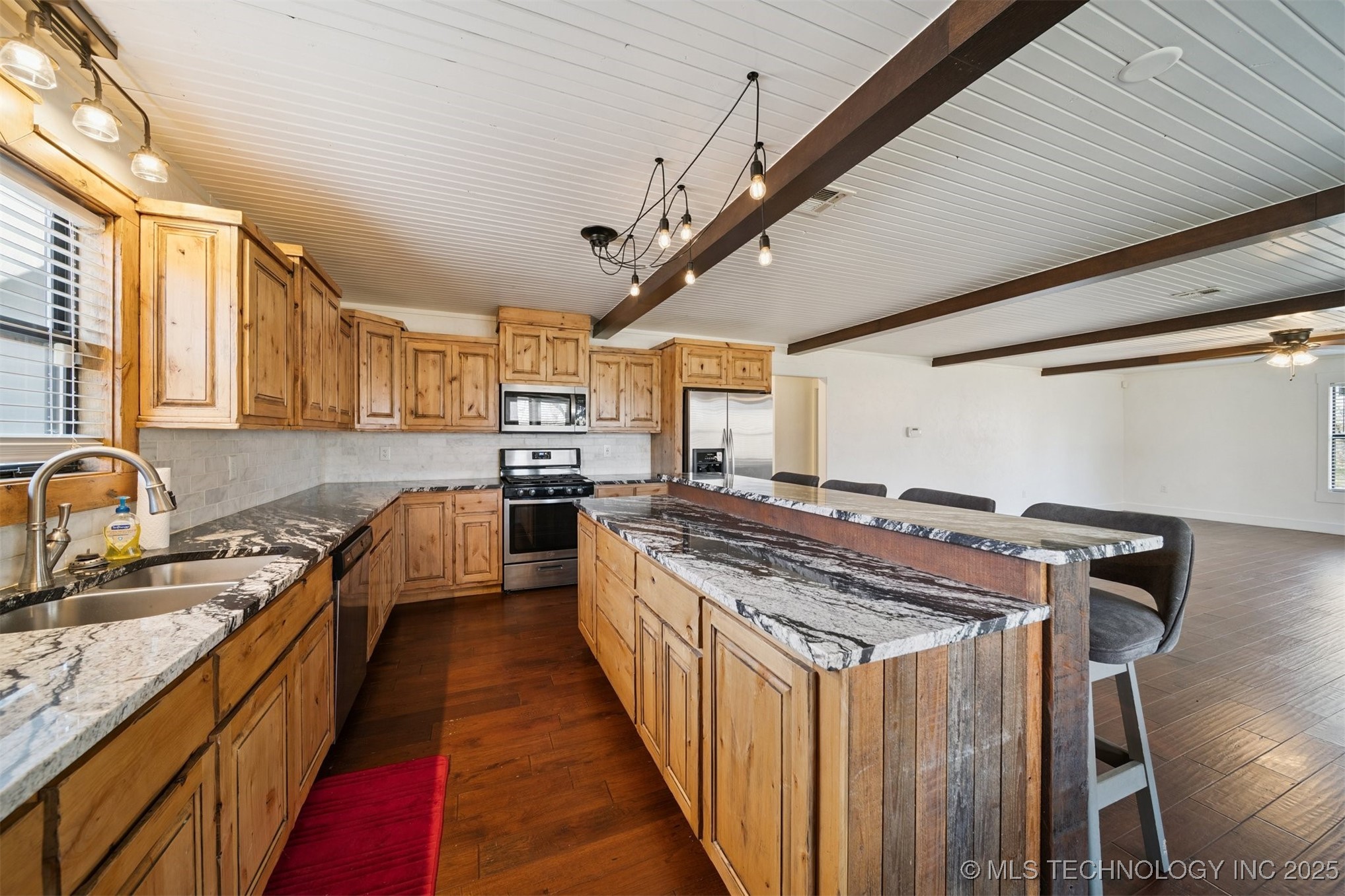 290 E 483 Road Property Photo 19