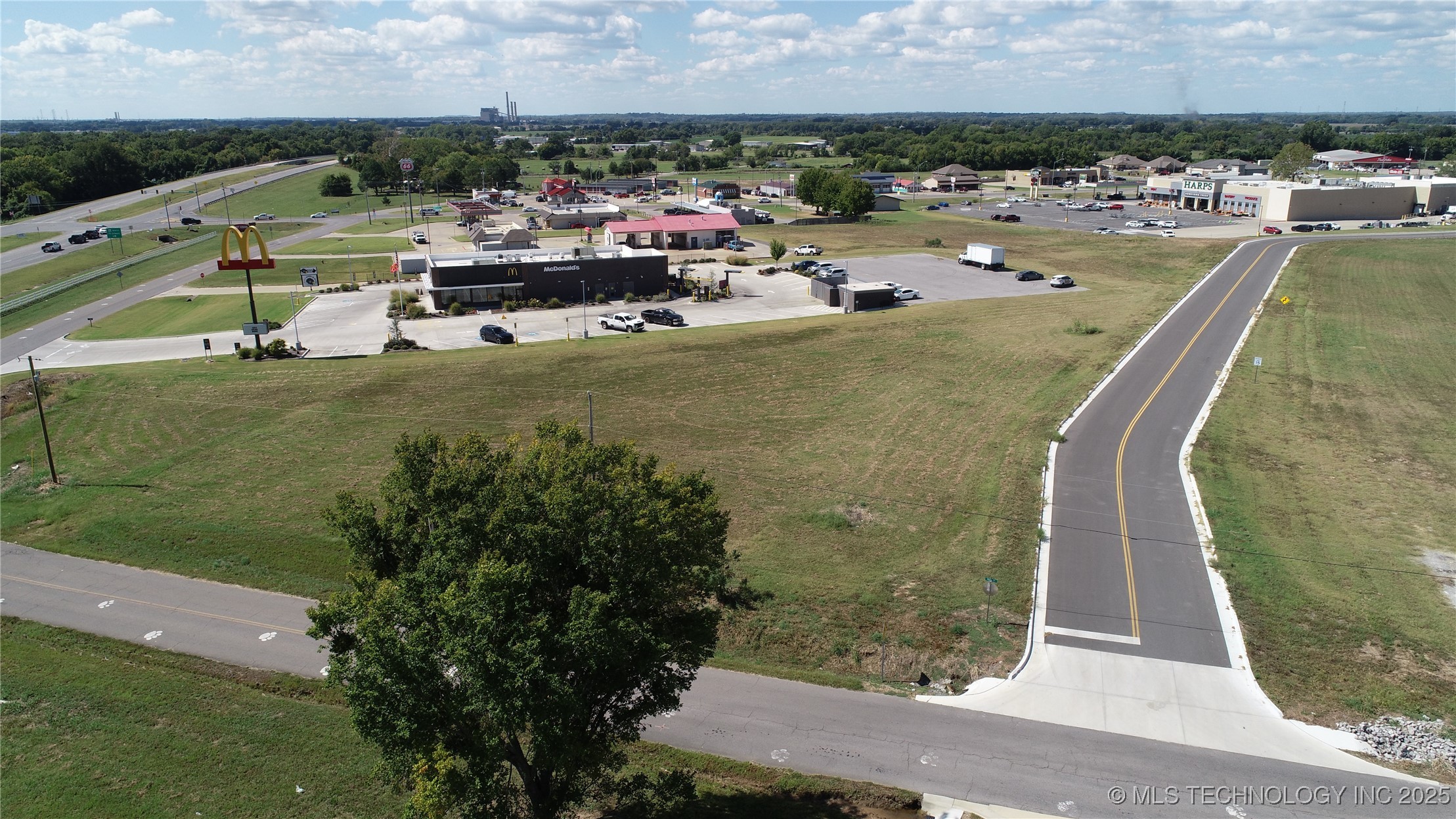 000 S Ross Street Property Photo 3