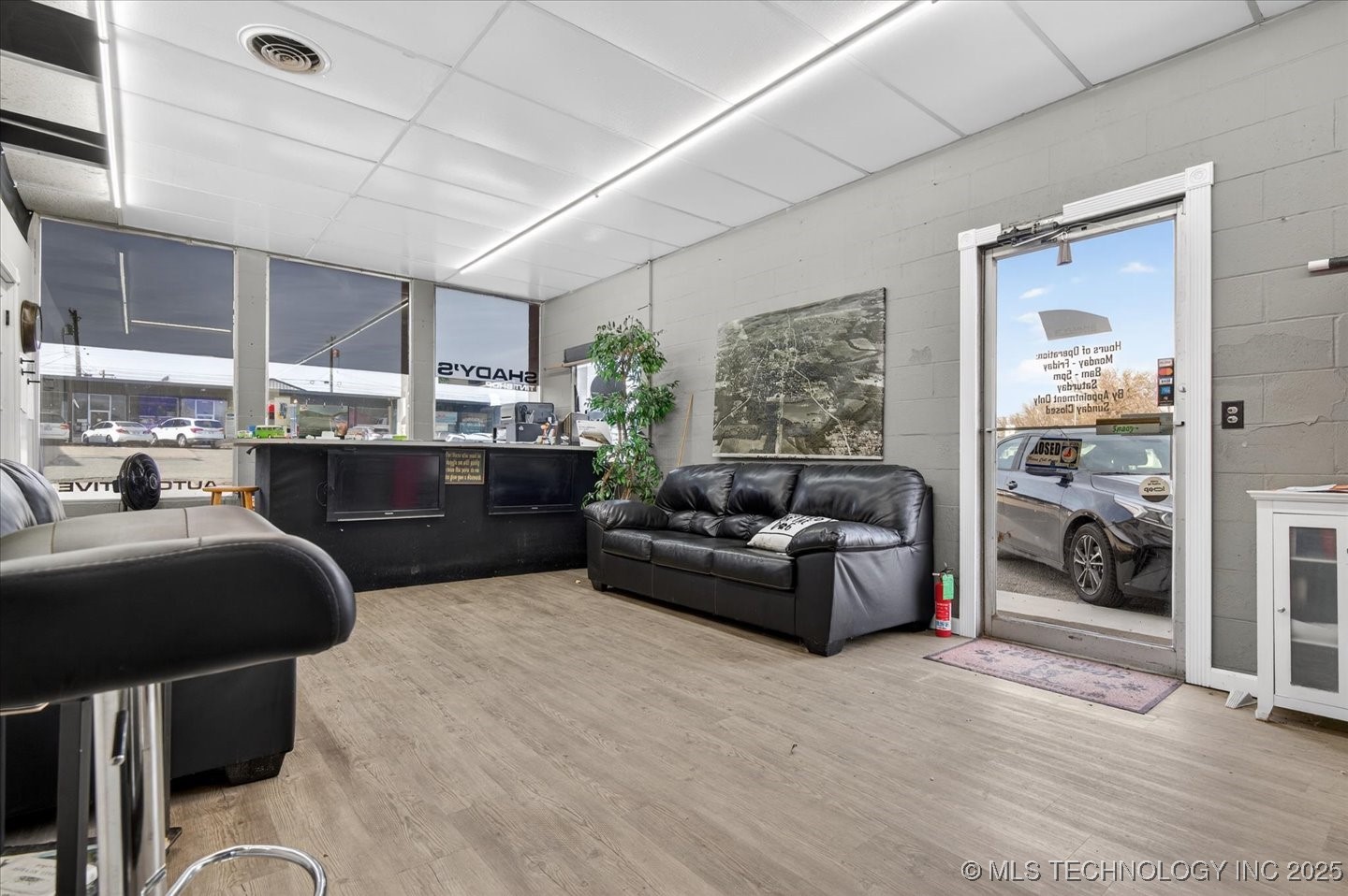 218 S Comanche Avenue Property Photo 4