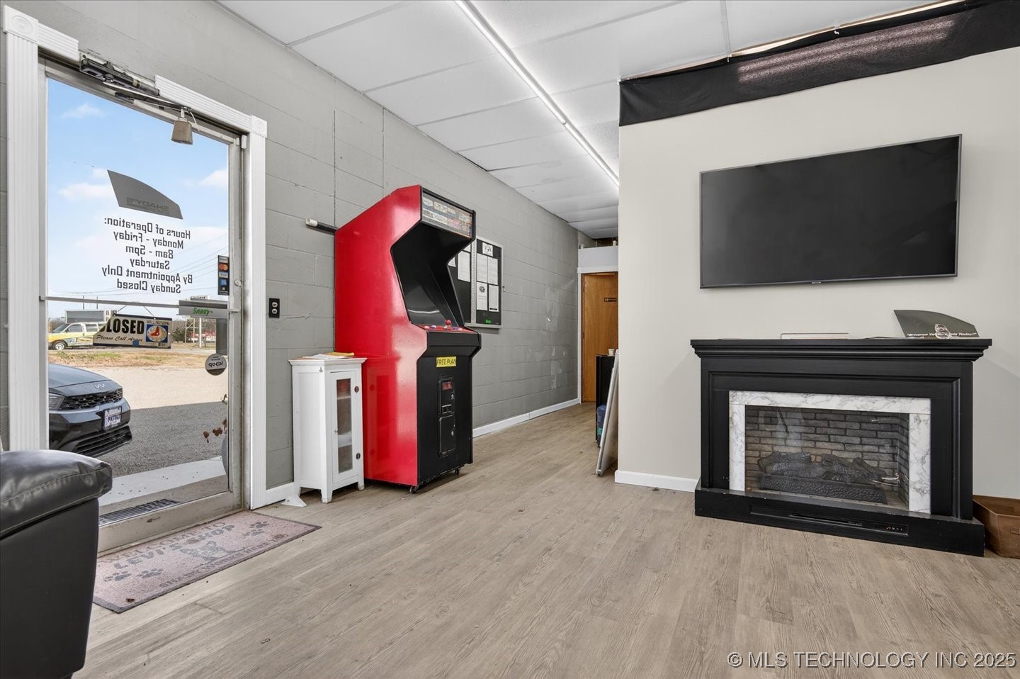 218 S Comanche Avenue Property Photo 7