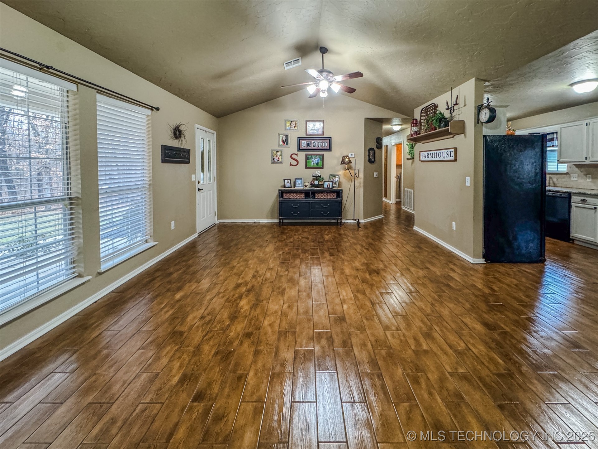 26204 S 532 Road Property Photo 9